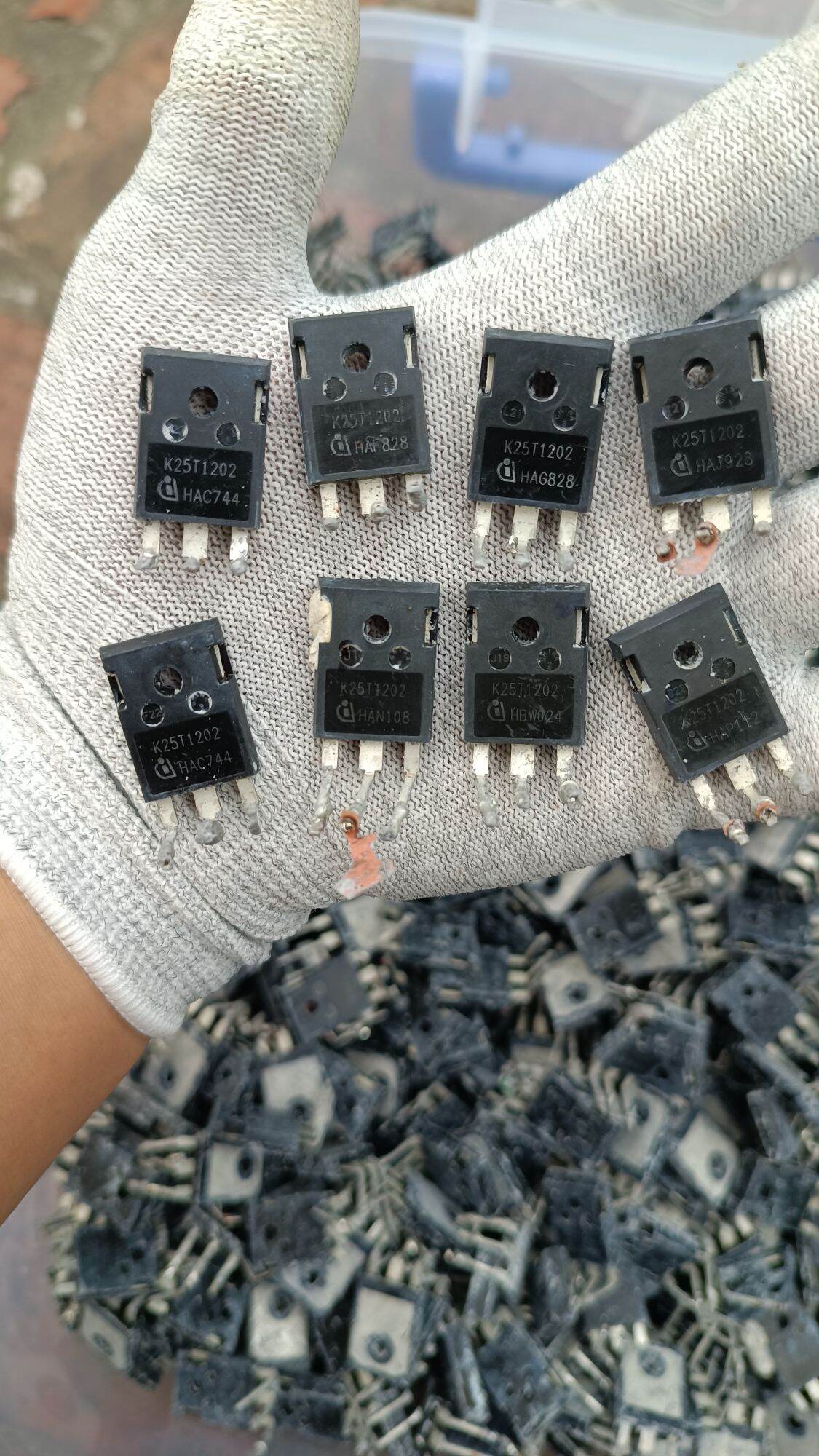 Sò 25t120 tháo bếp mặt gương xịn