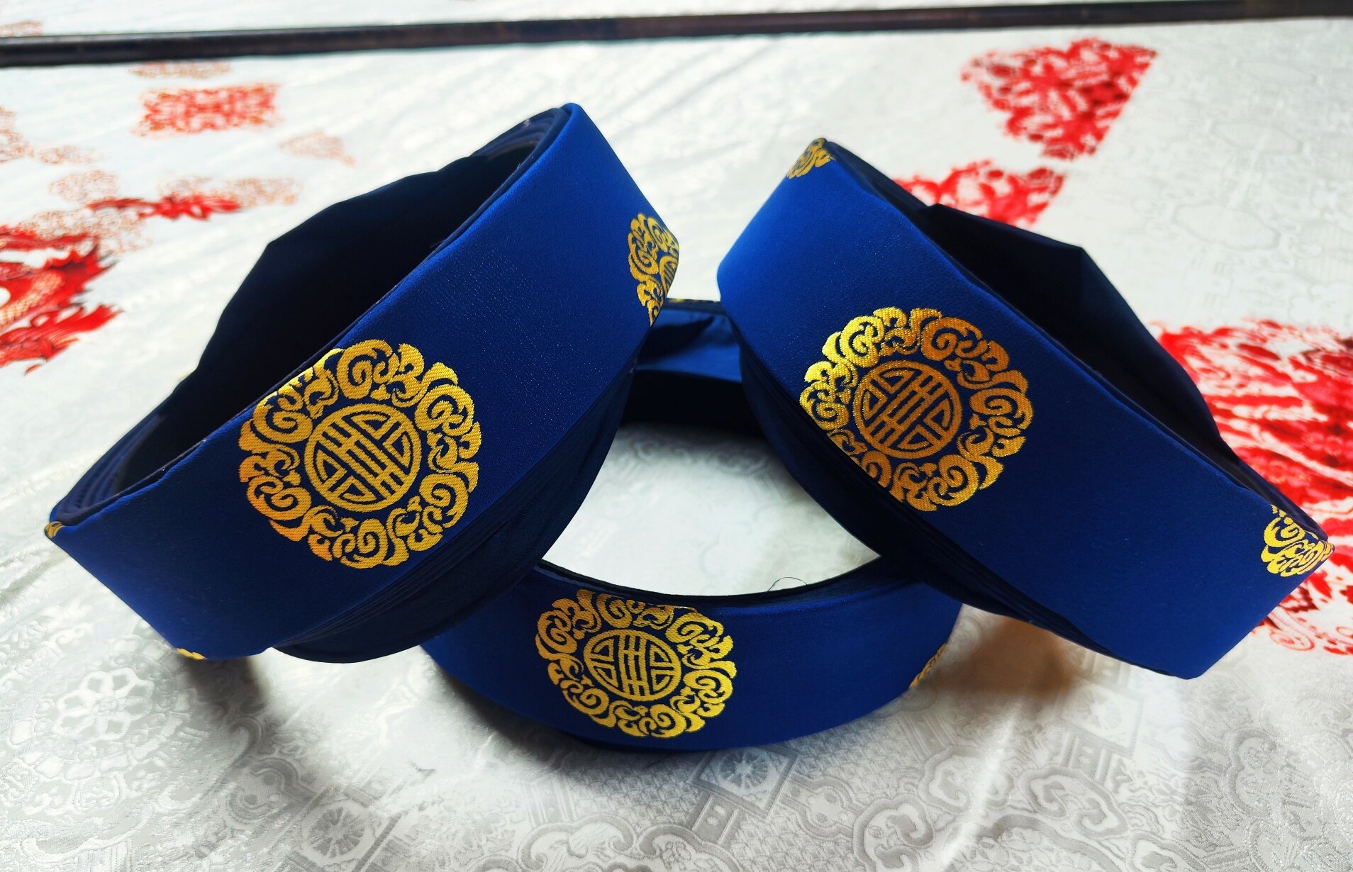 Large Men's Scarf with Thai Tuuan Brocade