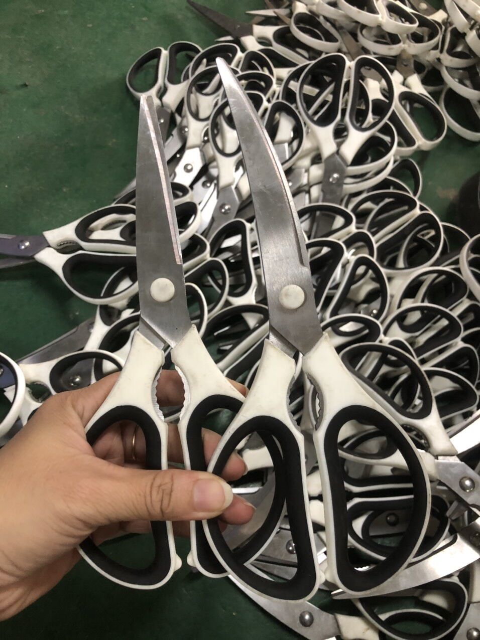 kéo làm bếp Kai nhật, hàng bãi mới 98%