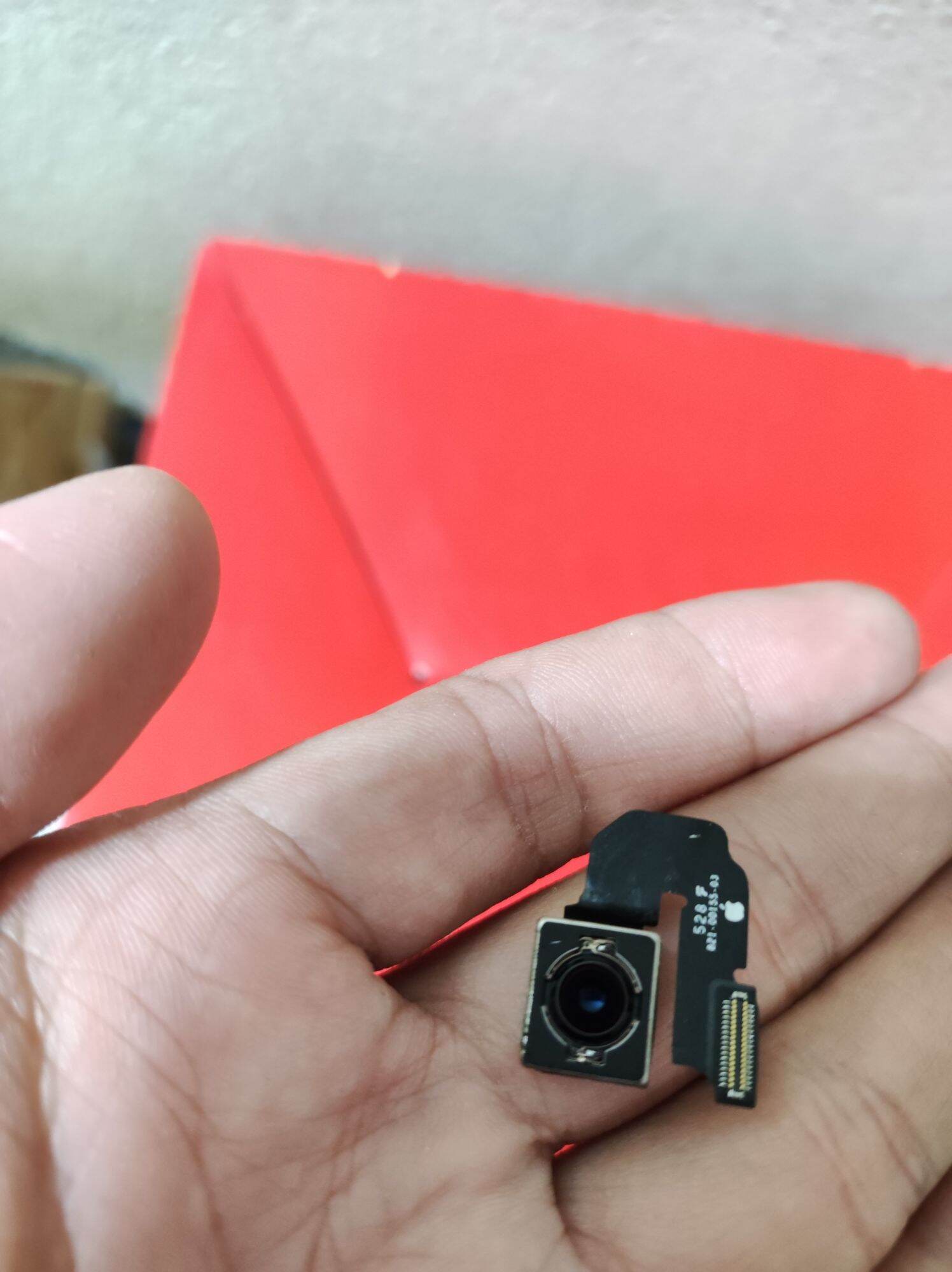 Camera sau i.phone 6s plus zin bóc máy, nét căng đẹp chuẩn.