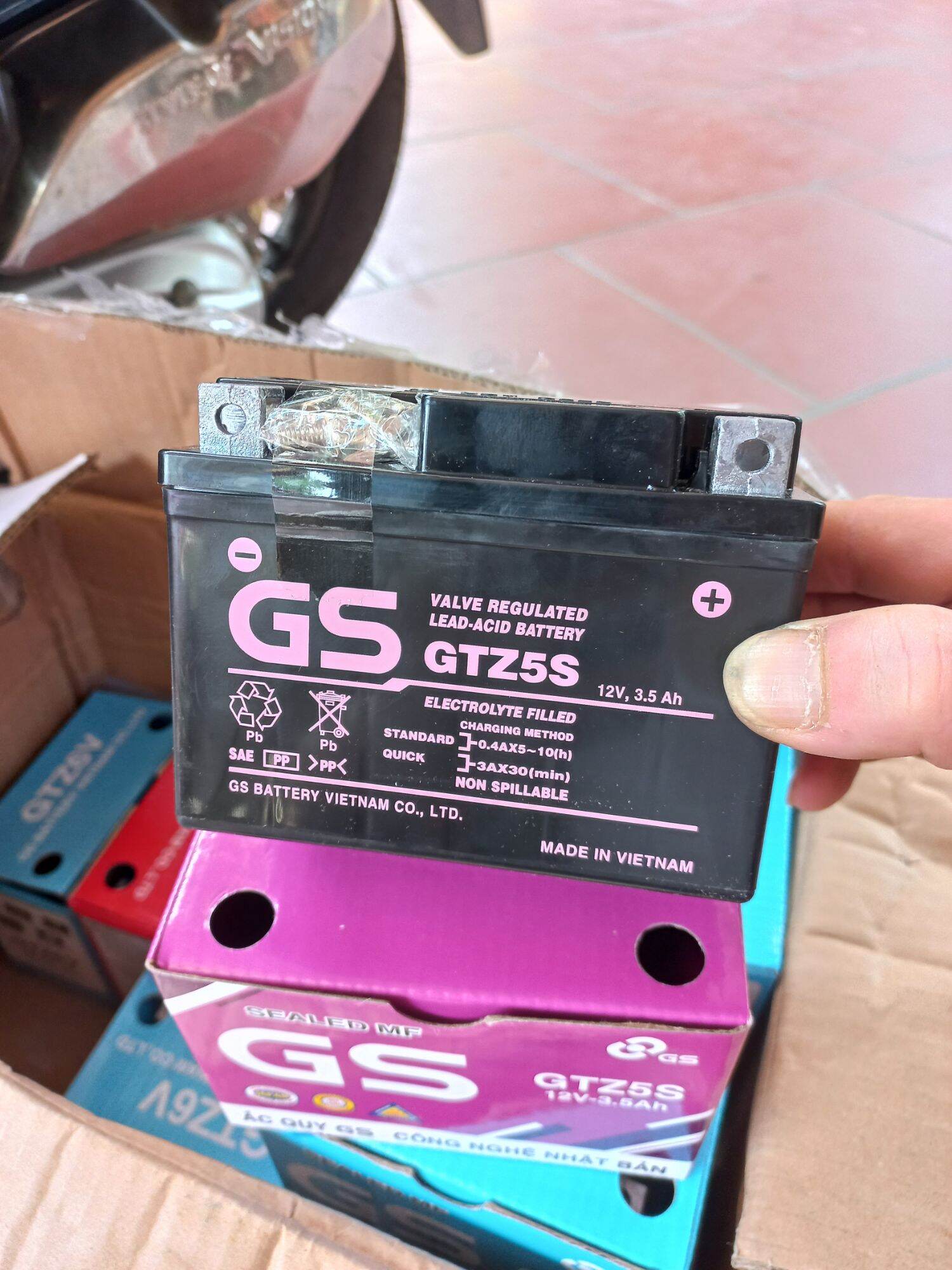 Ắc quy khô gs - gtz5s 3,5ah wave rs , rsx , rsvs , nouvo, airblade 110 , hayte
