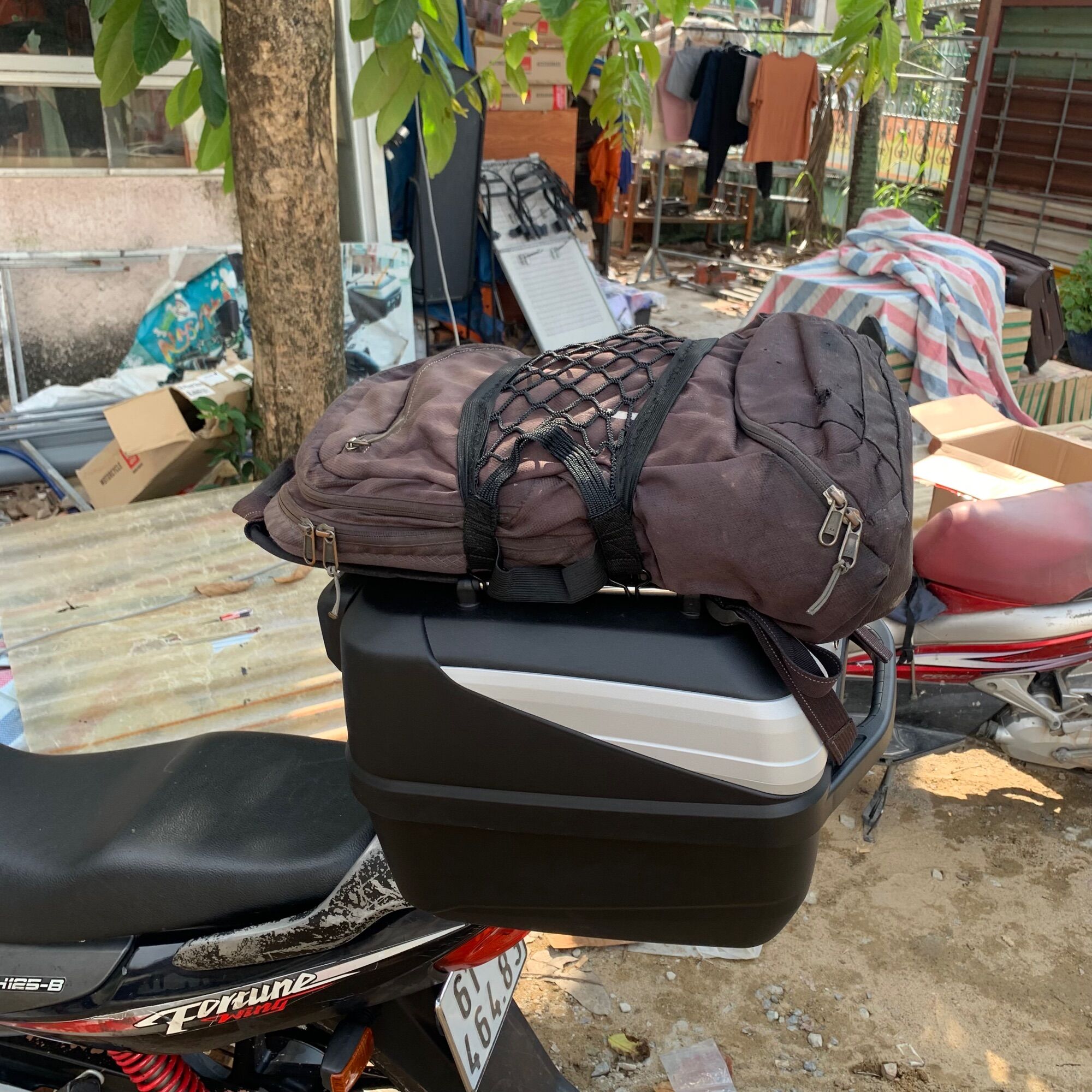 Fortune 125 lên thùng Givi B32N ADV