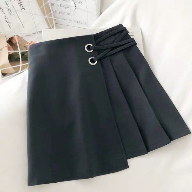 Chân váy A xếp ly Đan dây có quần trong C020
