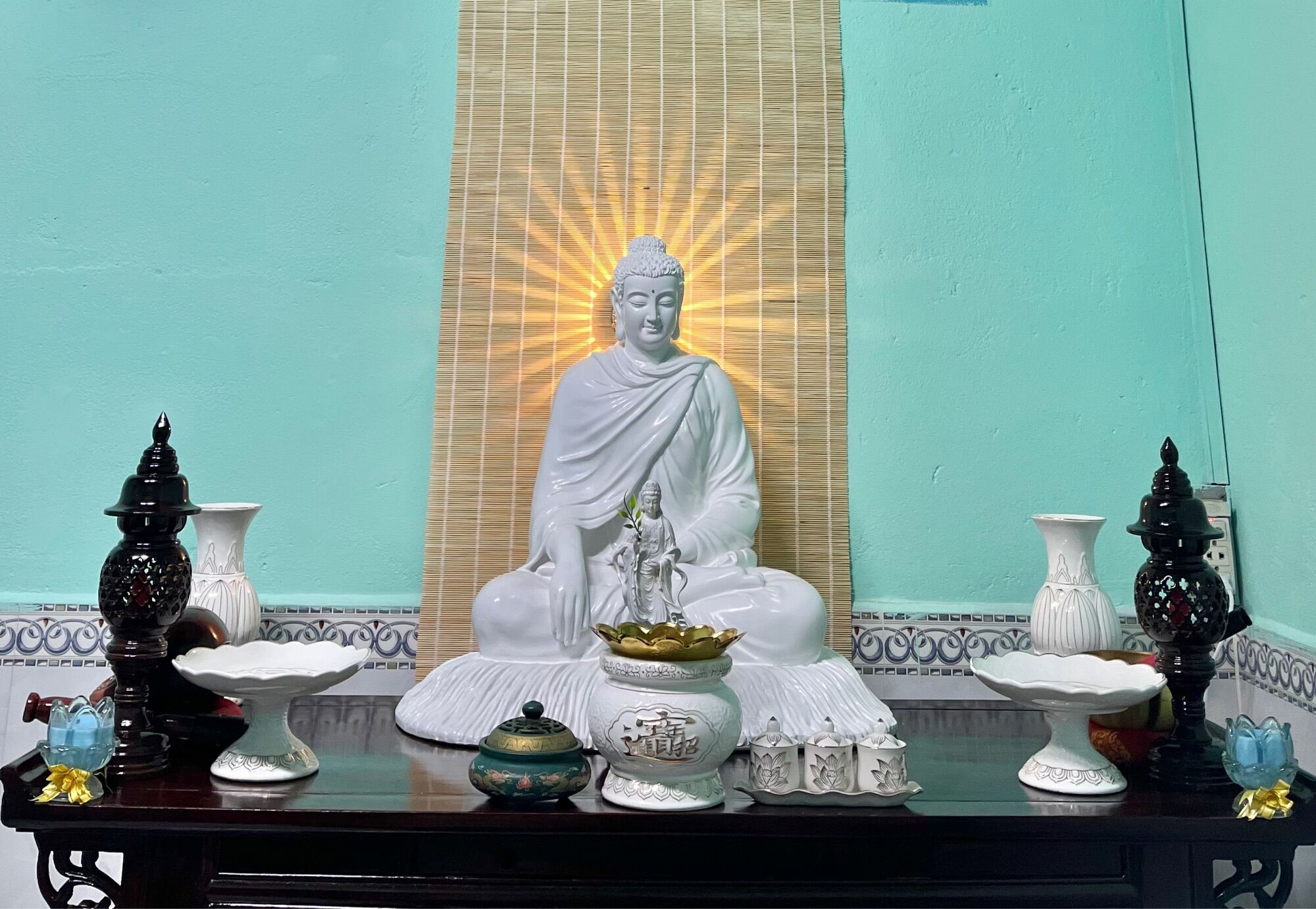 Tôn Tượng Bổn Sư 40CM Composite