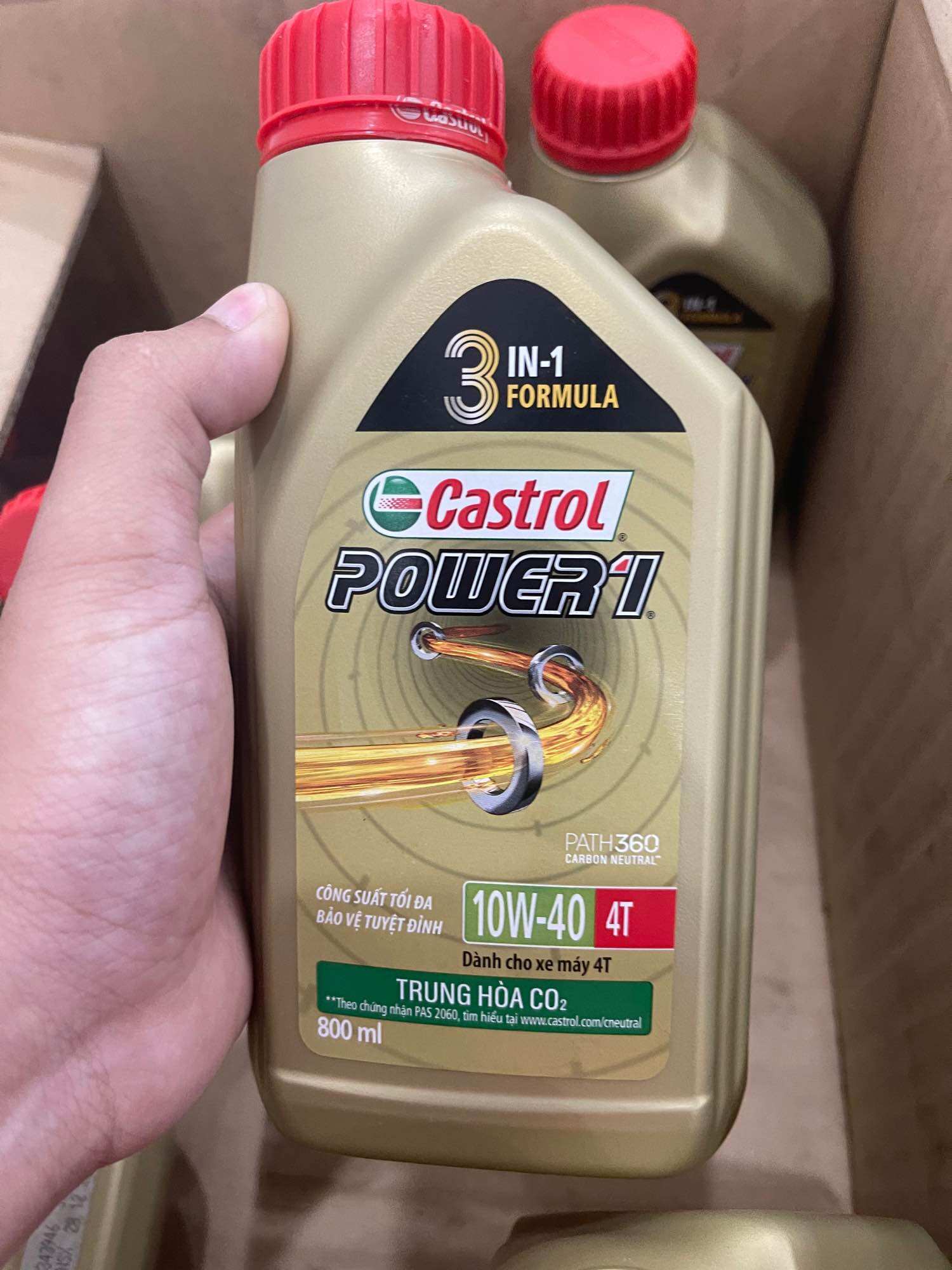 Dầu nhớt Castrol xe số 10-40W ( 800ml )