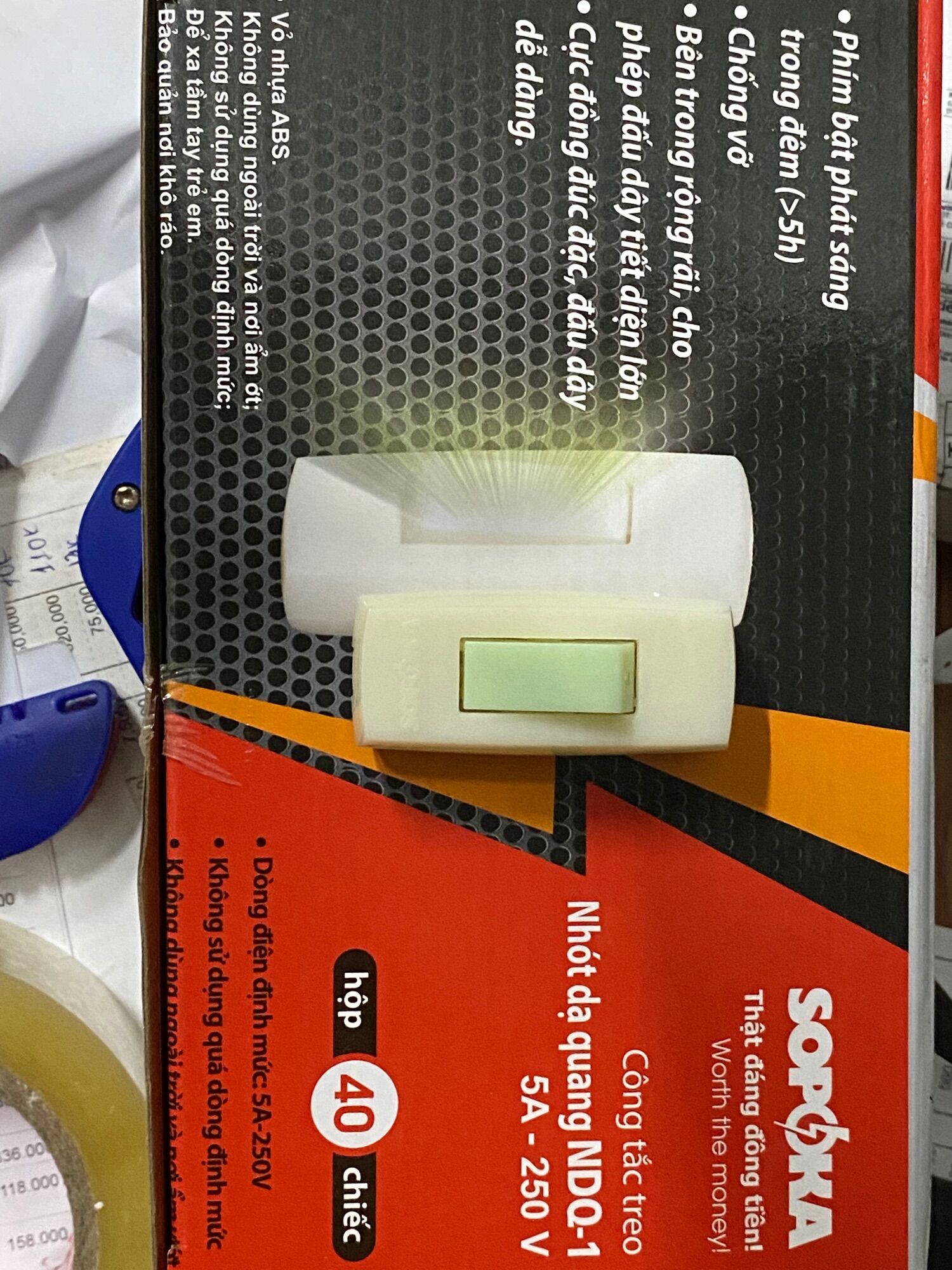 Công tắc treo, điện bật dạ quang sopoka ndq, ndq-01 cực đồng đúc