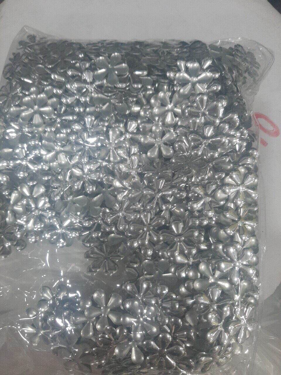 BỊT NHÔM ỦI KIỂU TRANG TRÍ QUẦN ÁO(100 CÁI)