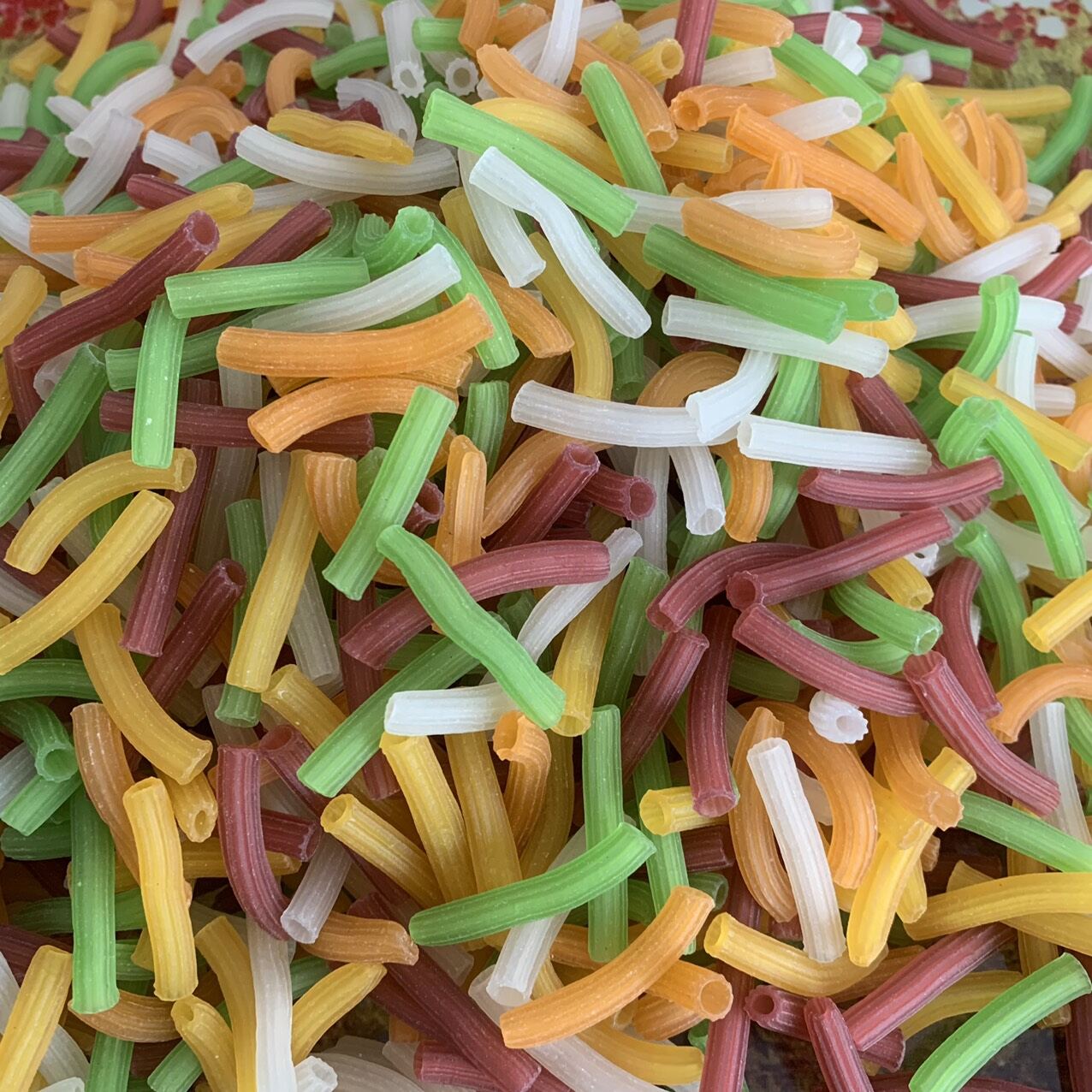 1Kg nui rau củ ống dài