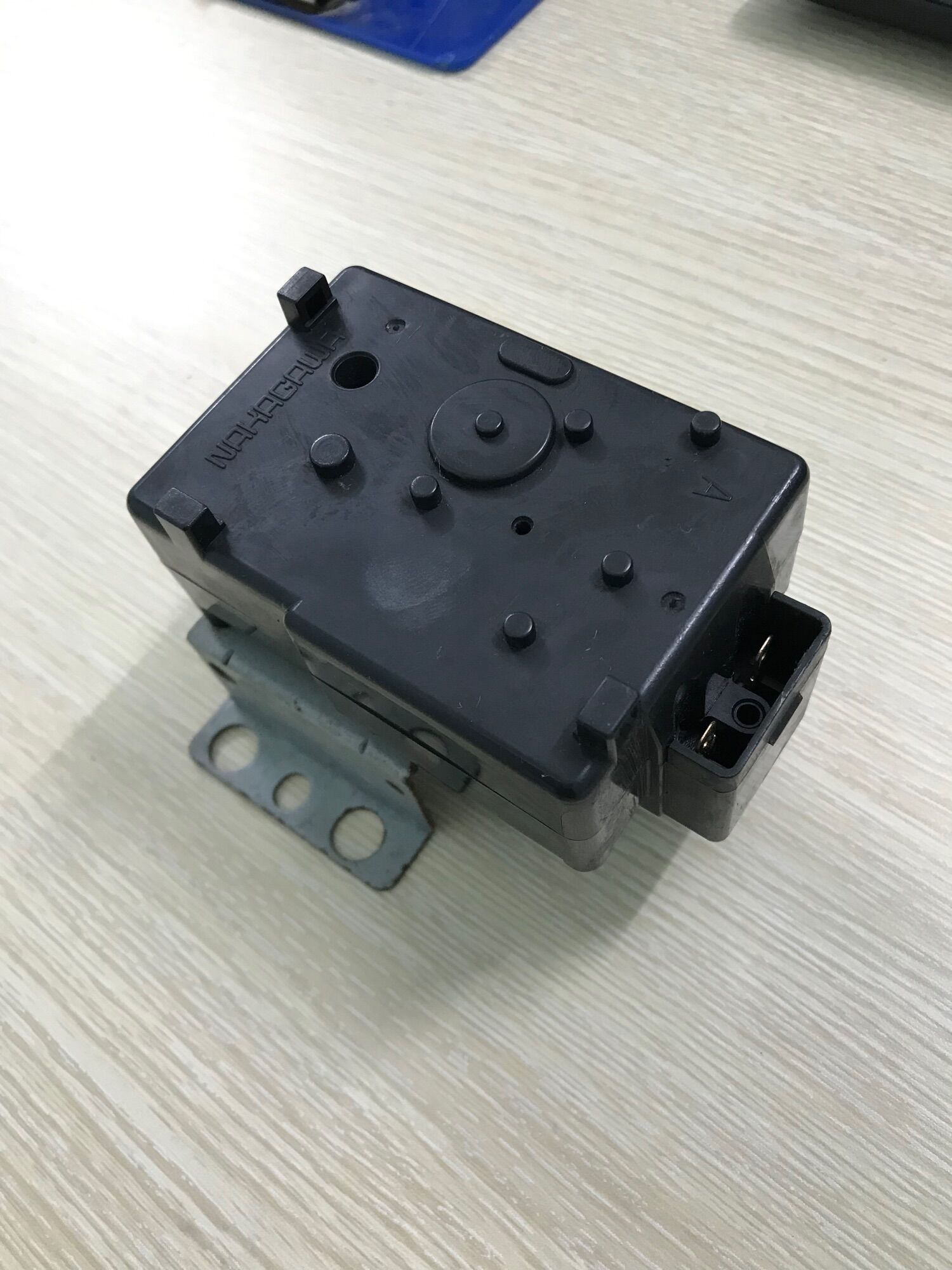 Van xả máy giặt LG cửa đứng