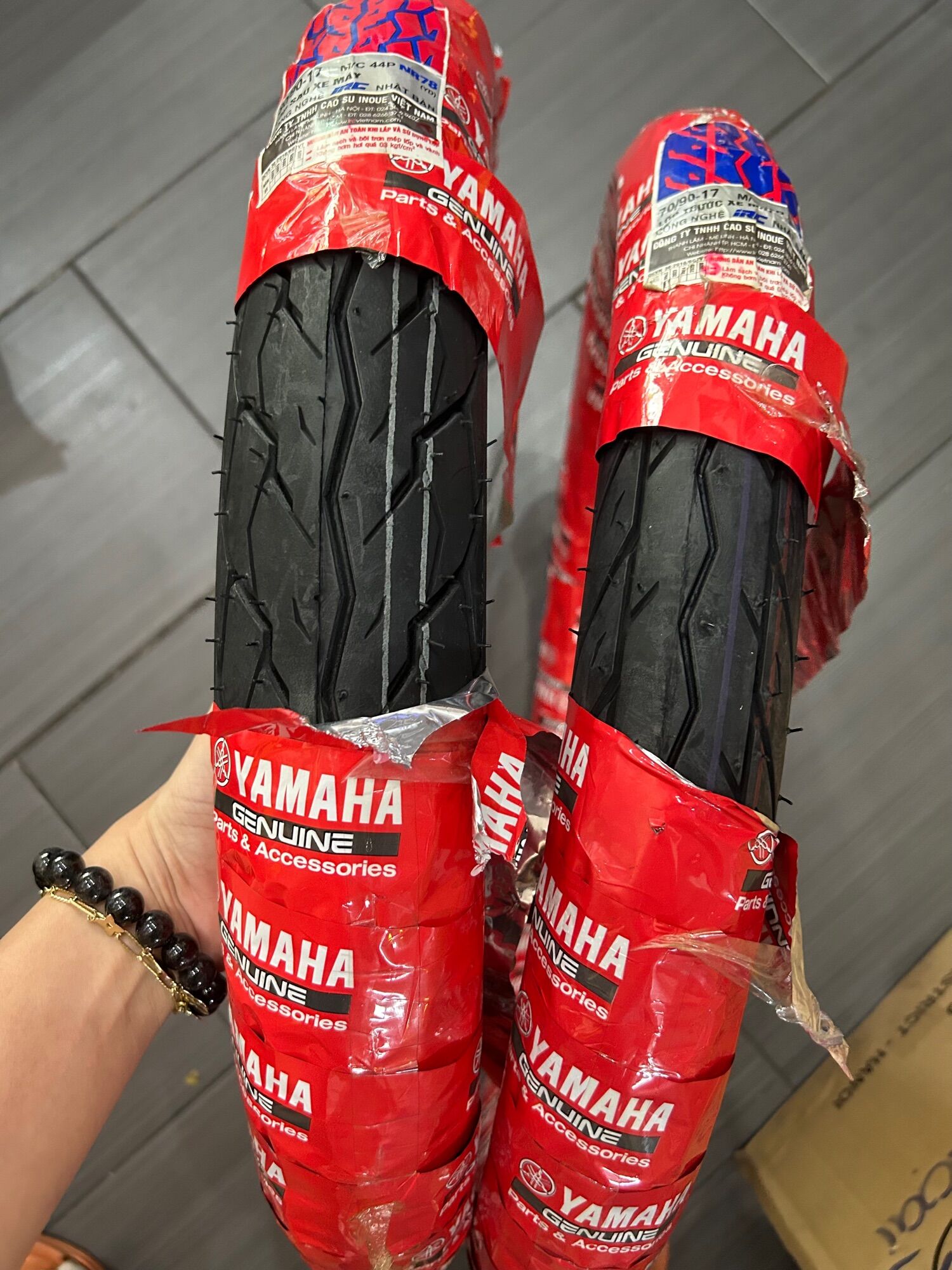 Vỏ xe ex nhỏ 2006 đến 2010 gai zin