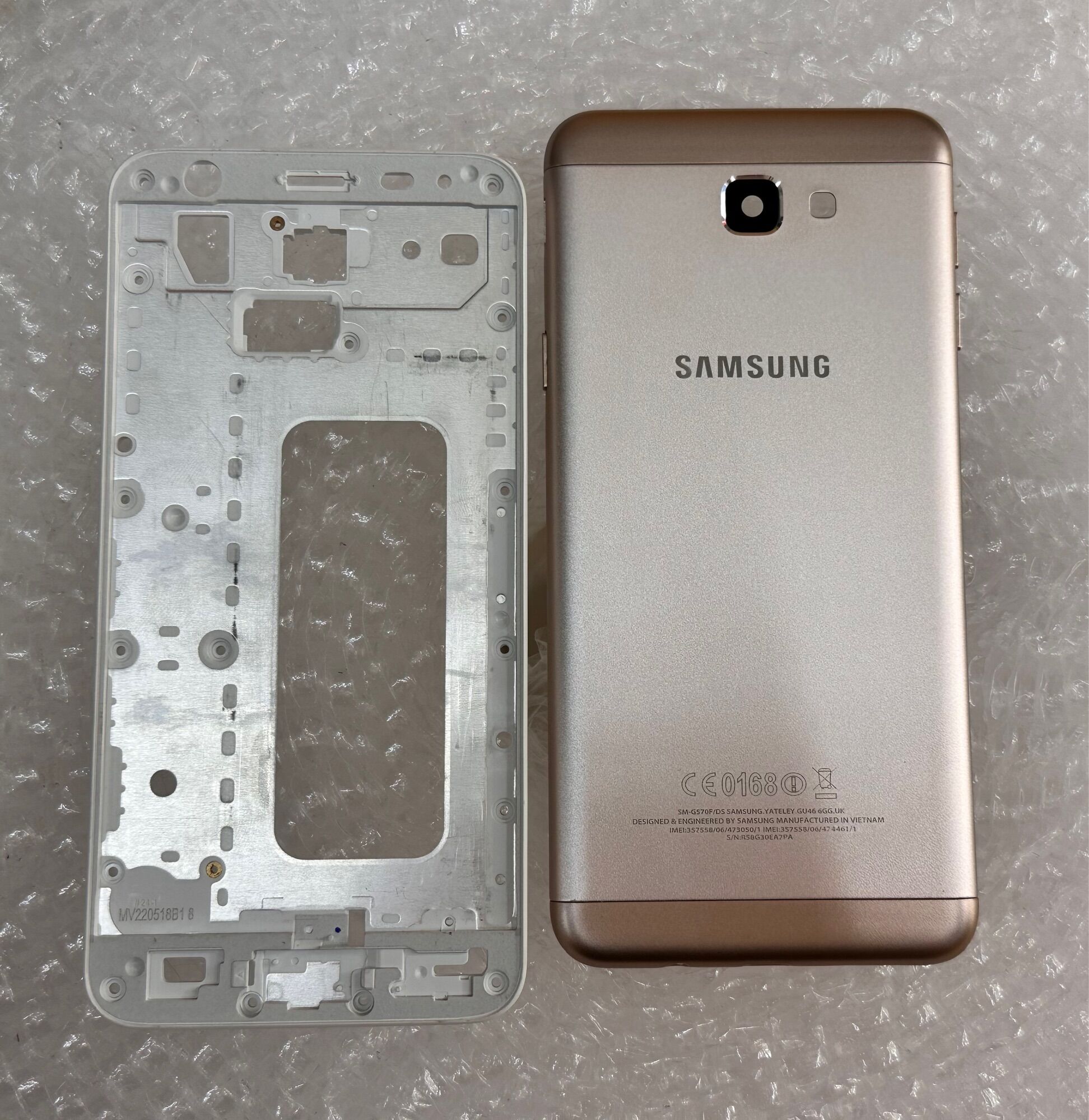 Vỏ samsung j5 prime