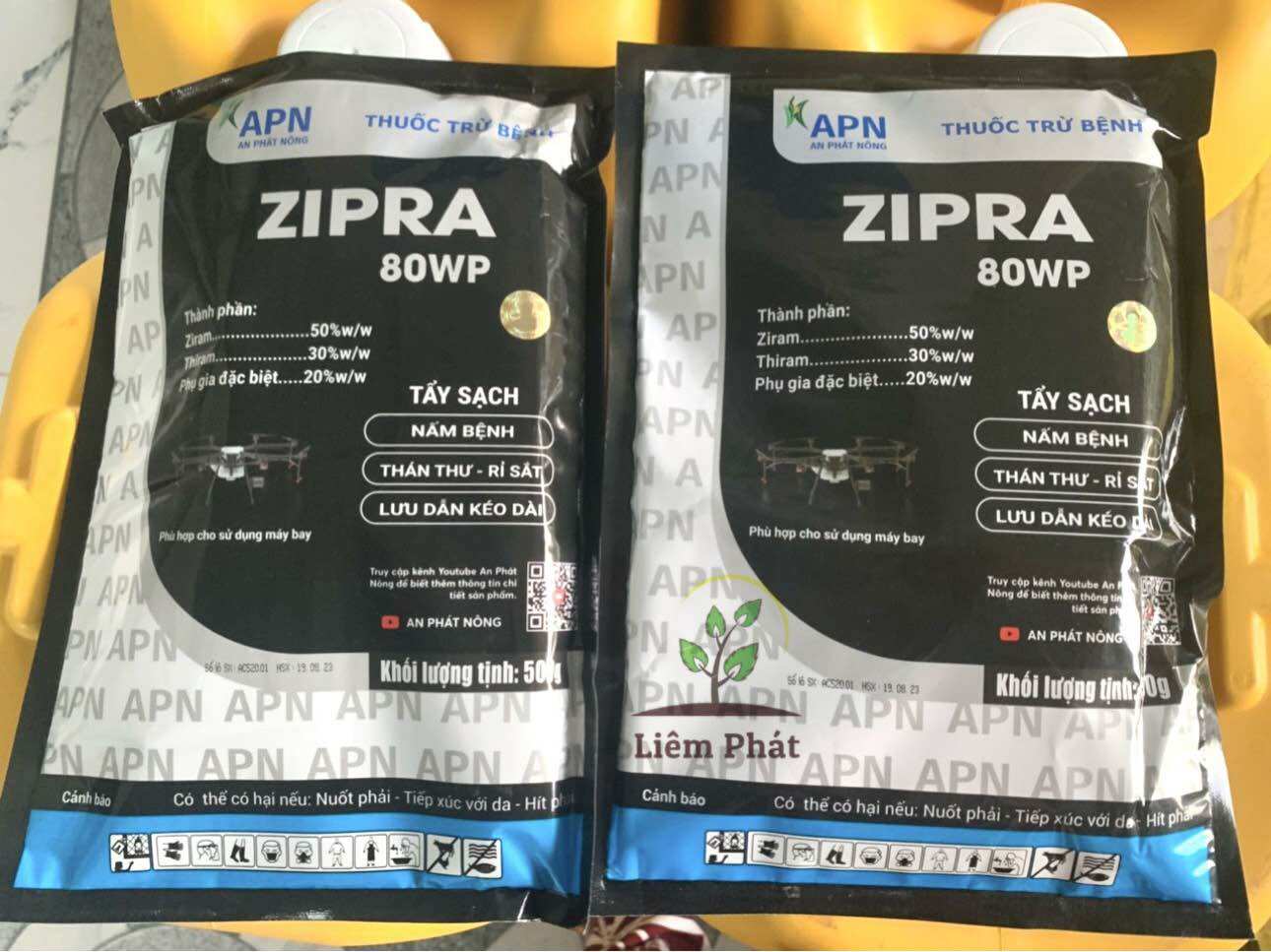 1 gói Zipra 80WP của an phát nông giúp tẩy sạch nấm bệnh, thán thư, rỉ sắt