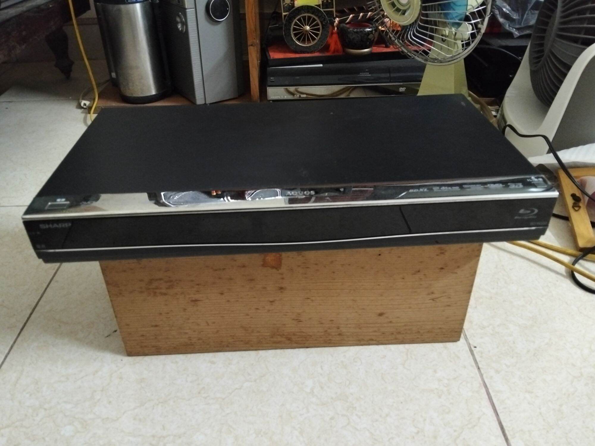 Đầu DVD HDD Blu-ray Sharp
