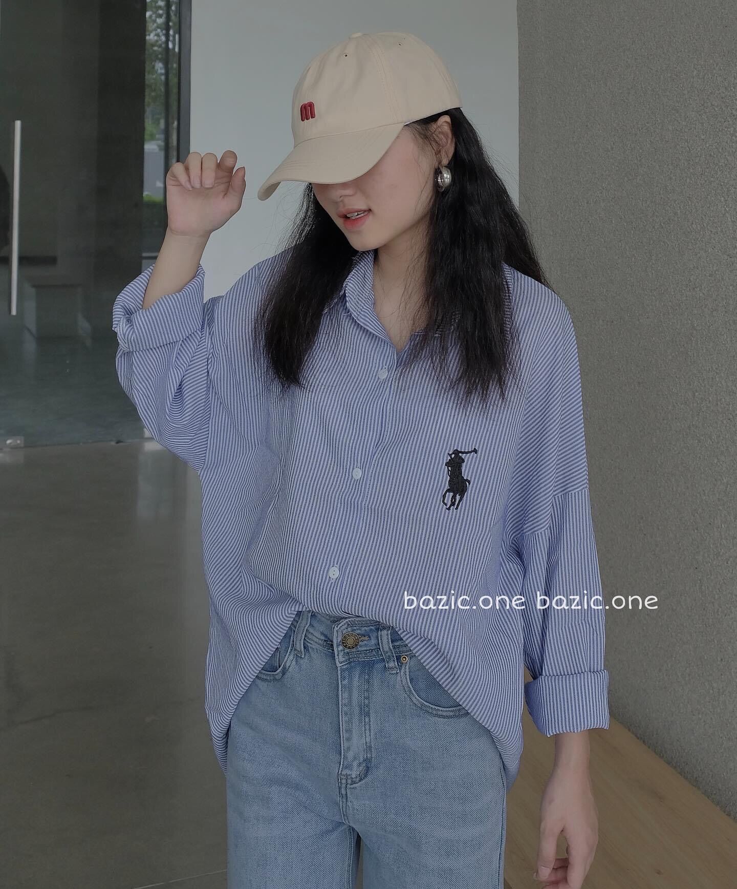 Áo sơ mi kẻ sọc thêu logo form rộng [Ảnh thật/Sẵn]