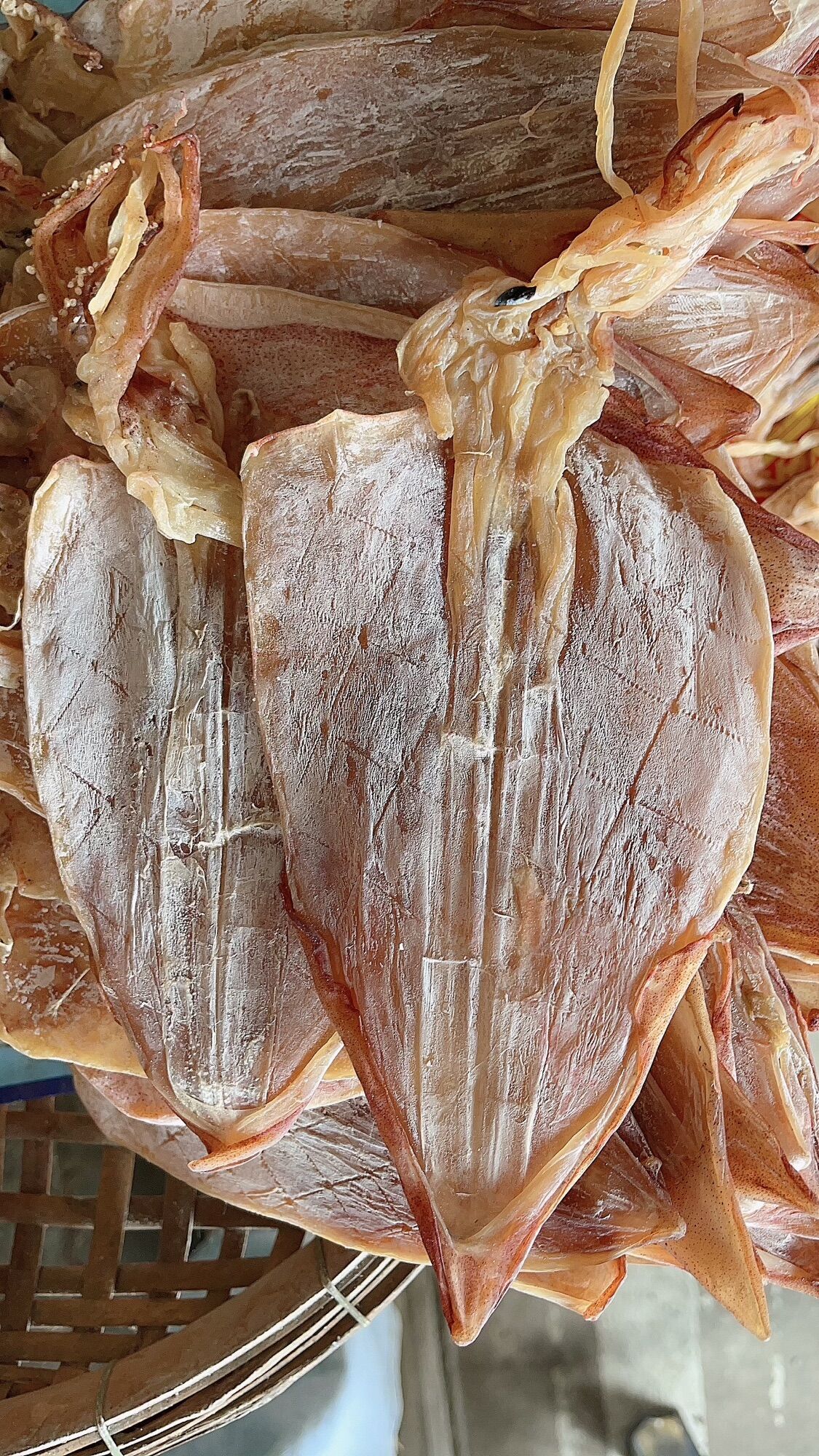 khô mực 20 con 1kg ( 500g giá 470k )