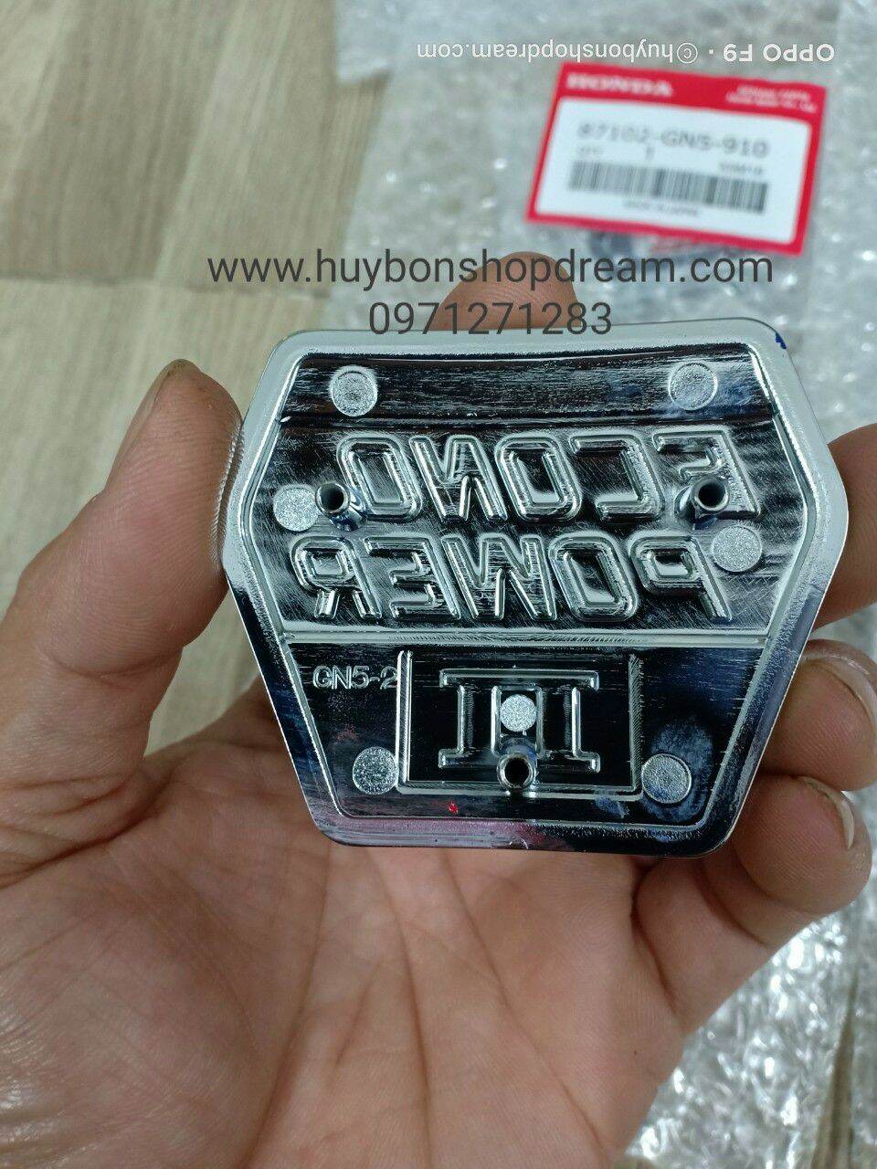 Đào gắn xe Dream Thái