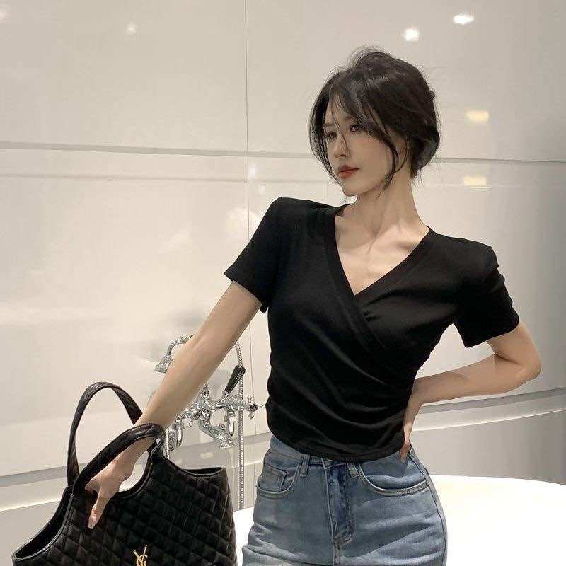 Áo thun cổ tim viền chéo nhíu eo hai bên siêu xinh