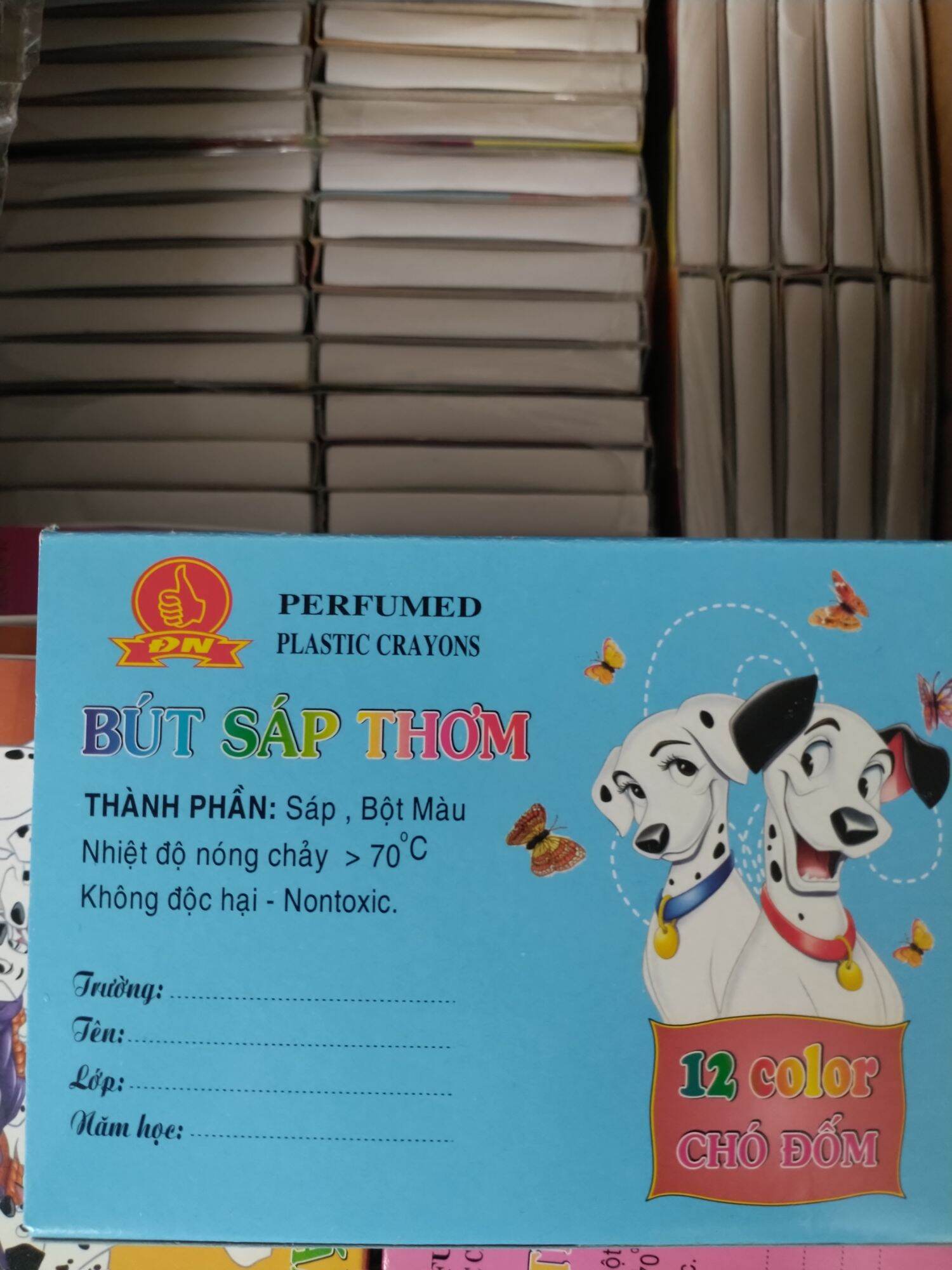 [ HCM ] Hộp bút sáp thơm 12 màu ( giao ngẫu nhiên )