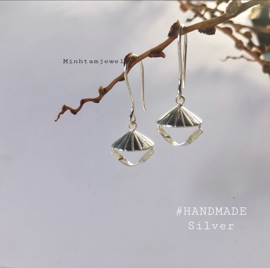 Hat earring - bong tai non - Vietnam Jewelry