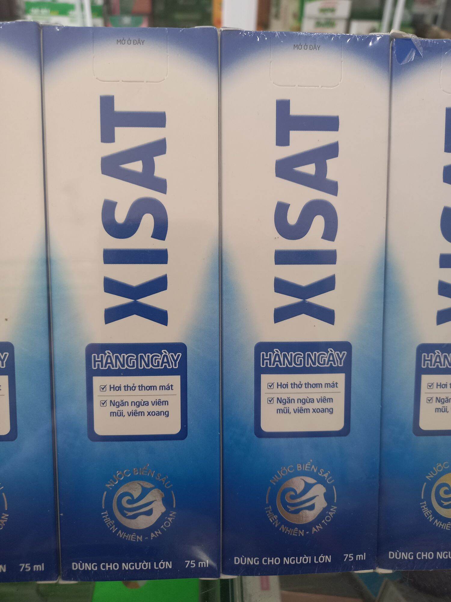 Xịt mũi hàng ngày Xisat 75ml cho người lớn