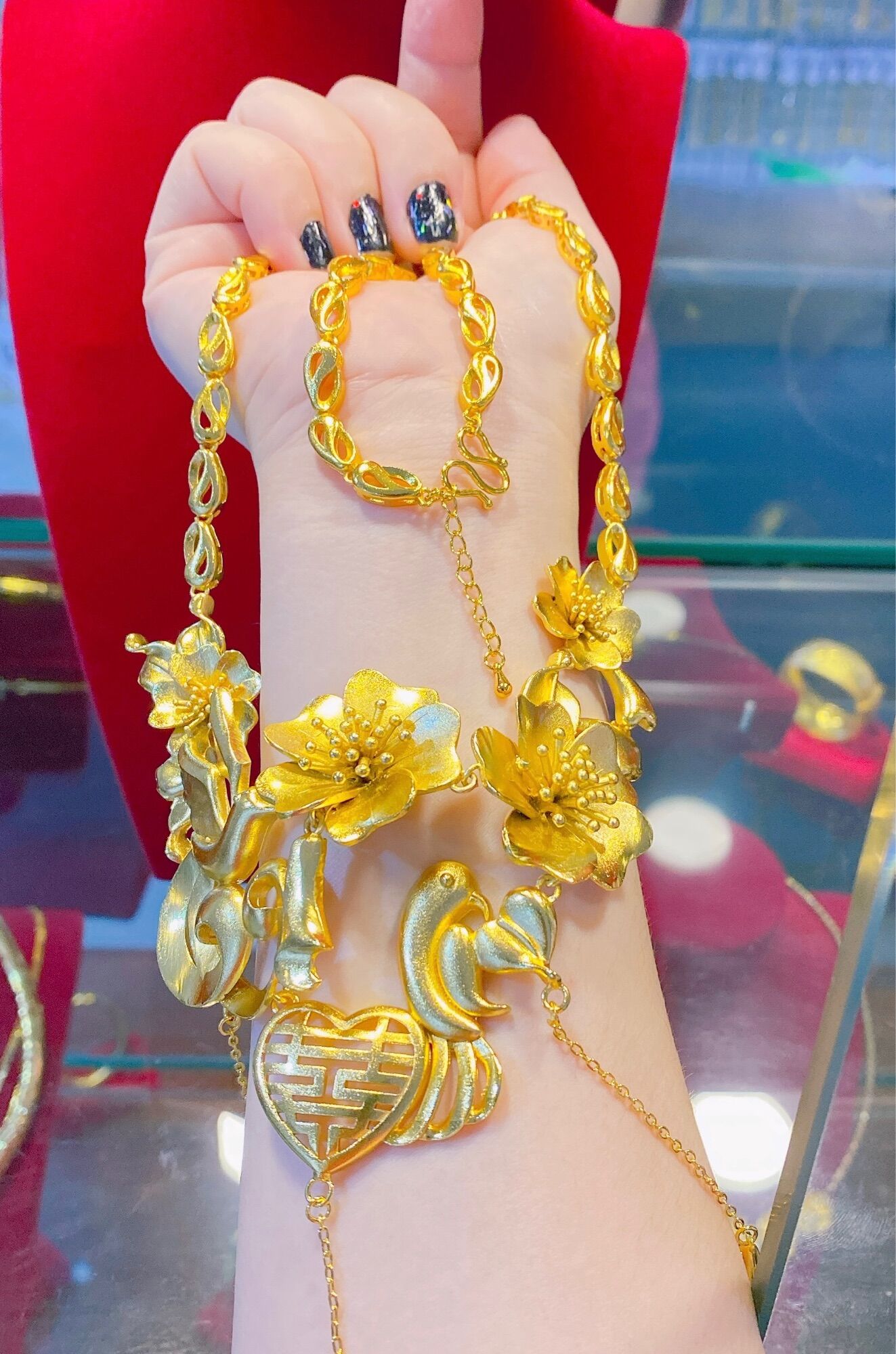 Dây chuyền cưới cô dâu mạ vàng 24k chạm nhám hình bông chữ hỷ cao cấp mẫu mới về