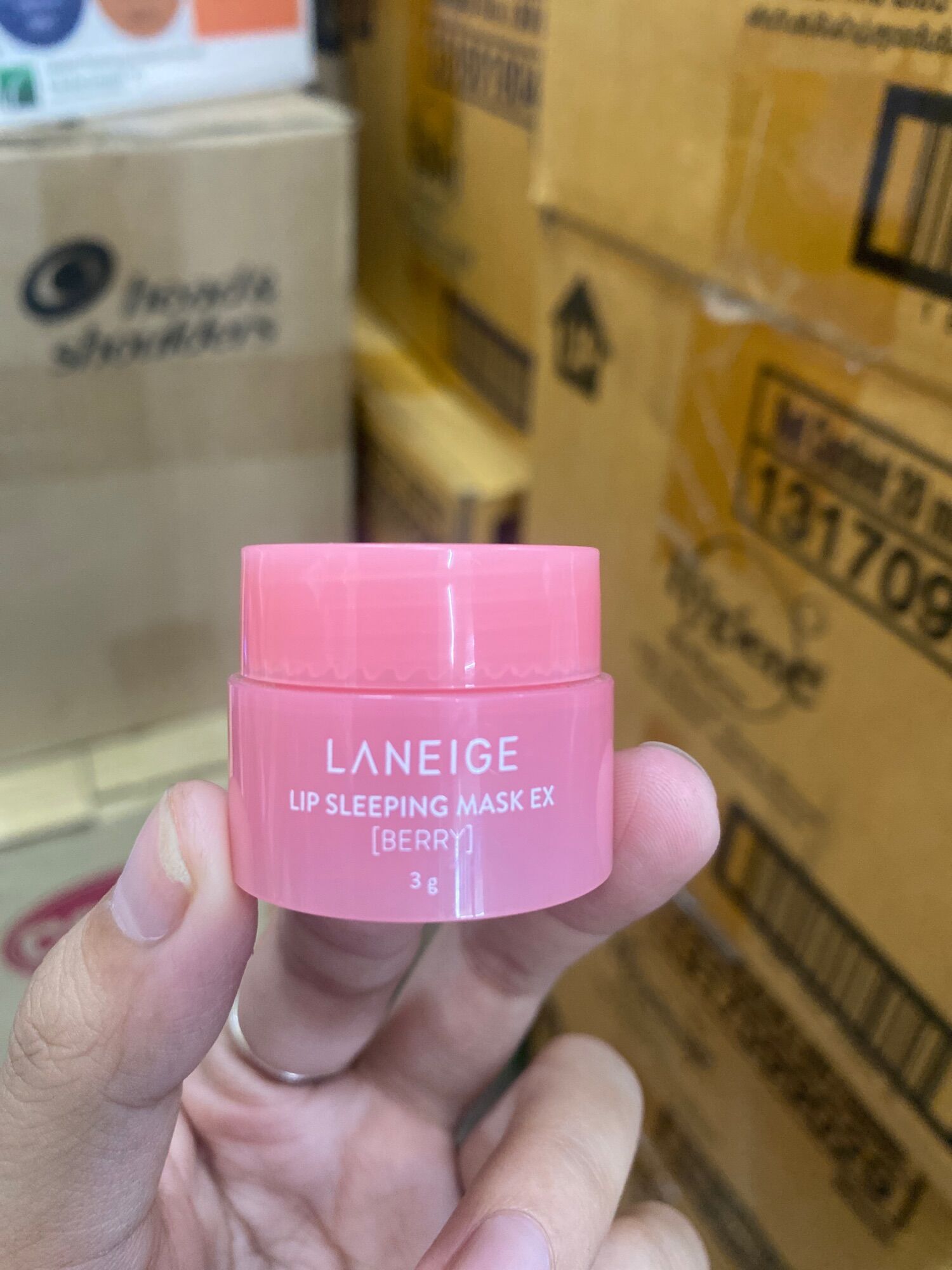 MẶT NẠ NGỦ DƯỠNG ẨM MÔI VÀ PHỤC HỒI MÔI THÂM LANEIGE LIP SLEEPING MASK 3G