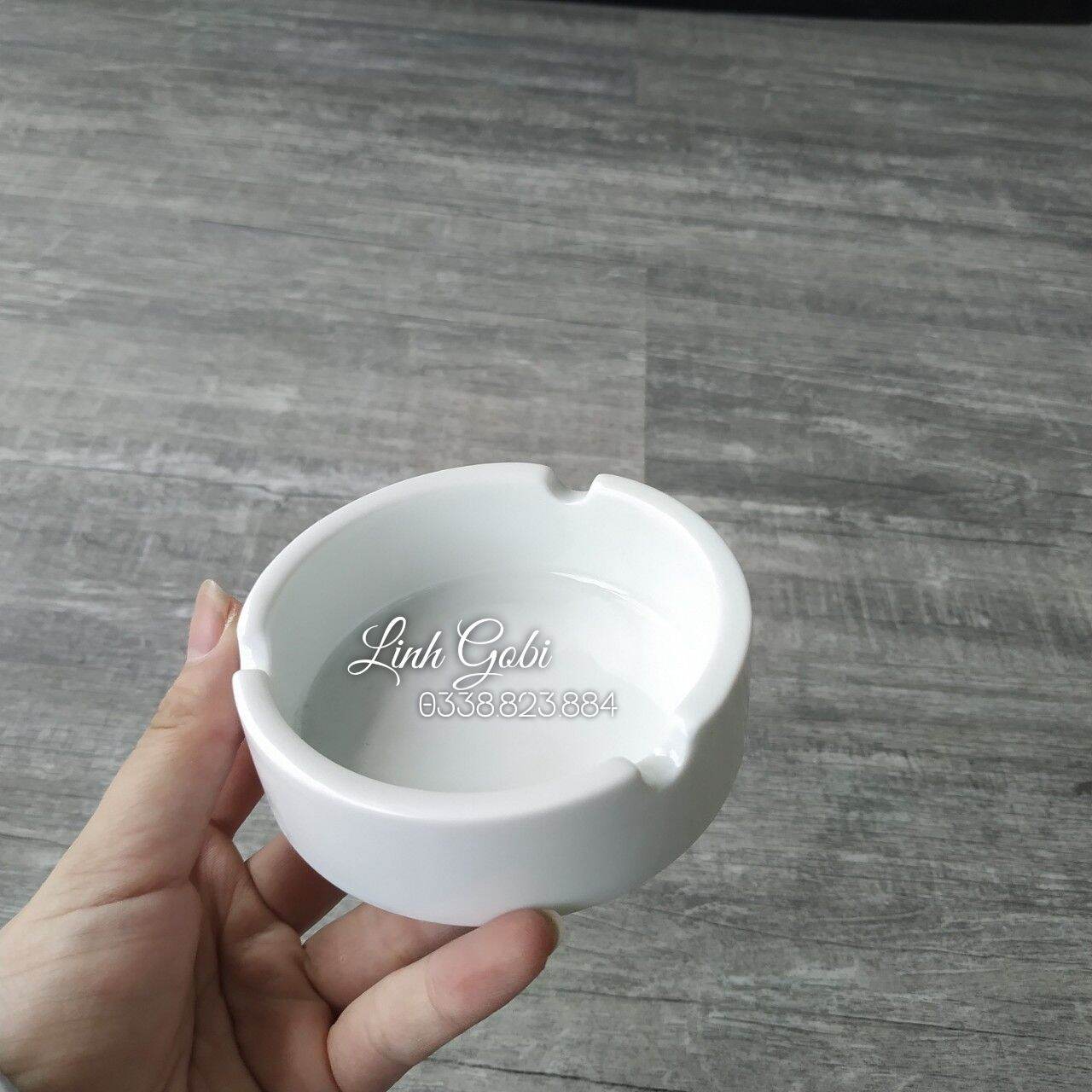 Gạt tàn sứ men trắng