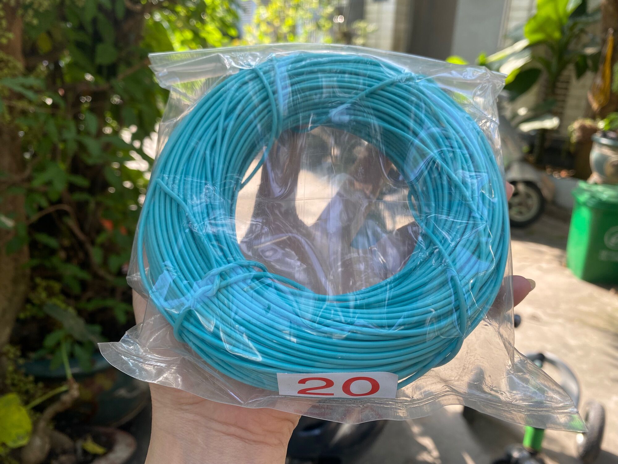 Dây điện xe máy dây lõi 0.5 gồm 20 sợi đồng 1 cuộn nặng 0.5kg nhiều màu sắc