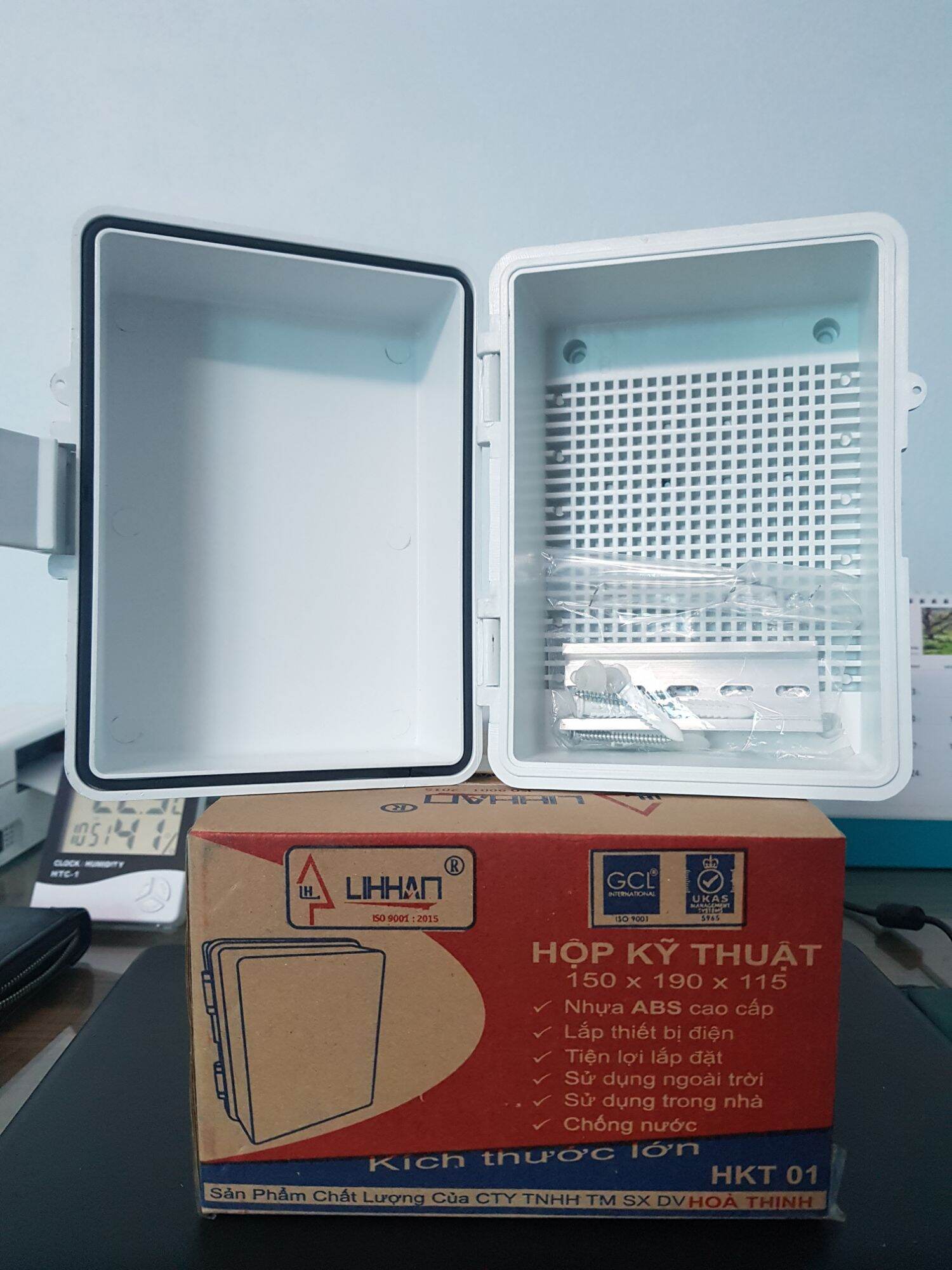 Hộp kỹ thuật điện Lihhan cao cấp