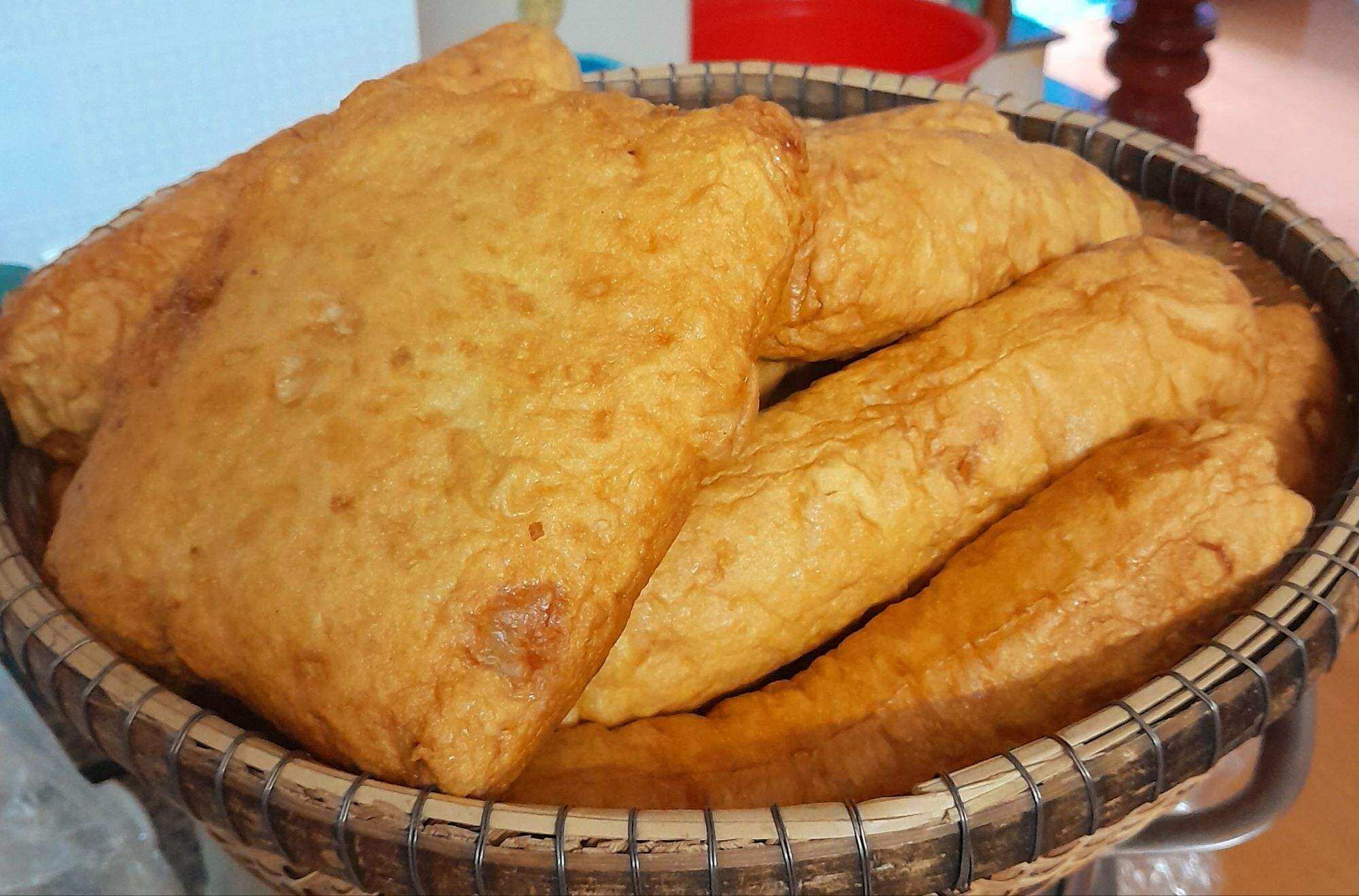 CHẢ QUẾ Chiên Nóng 120k/1kg/2 đòn