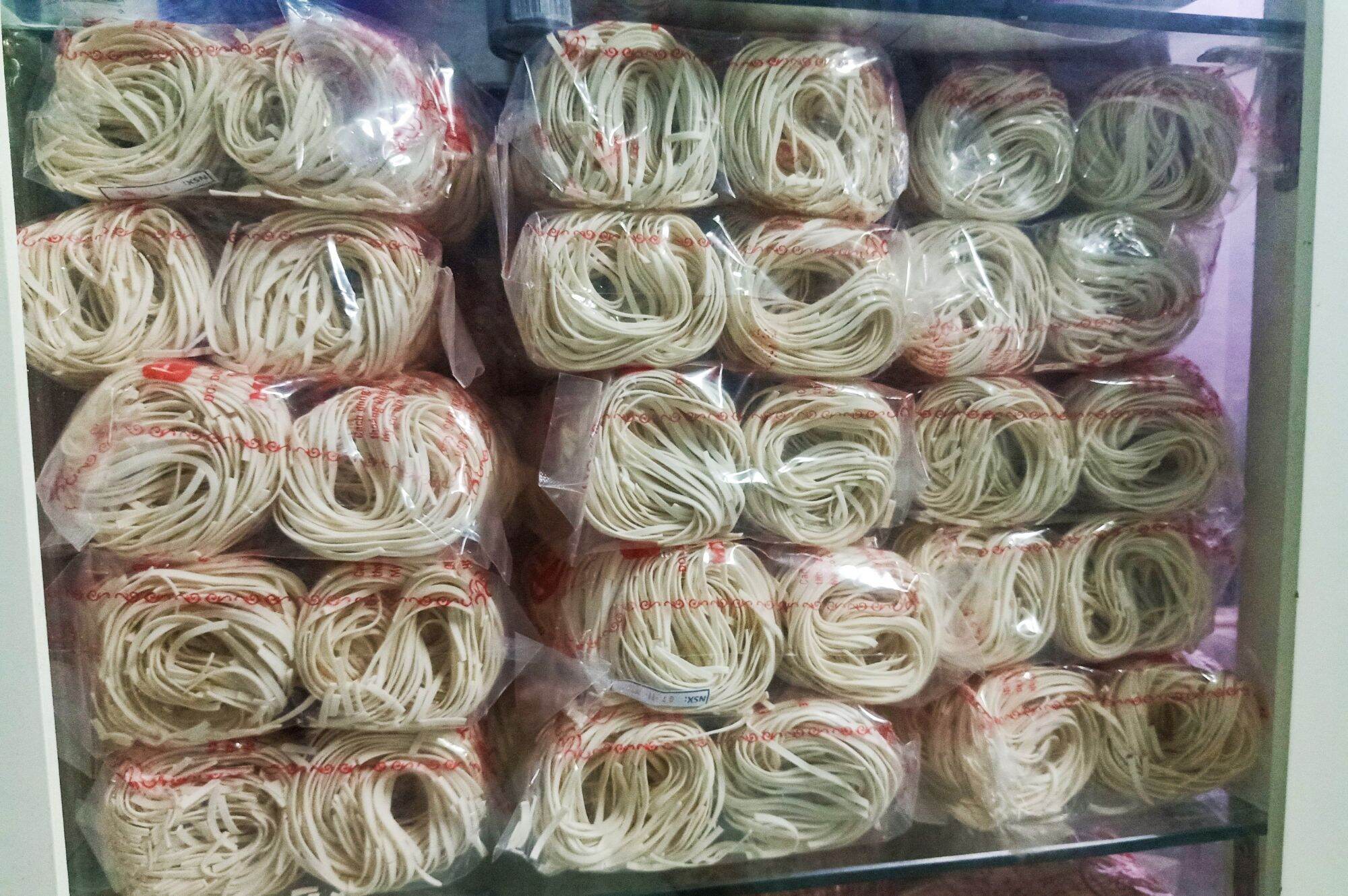 HCM Combo 3 gói Bột Bánh Canh cuộn Huế