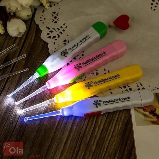 DỤNG CỤ LẤY RÁY TAY CÓ ĐÈN CHO BÉ