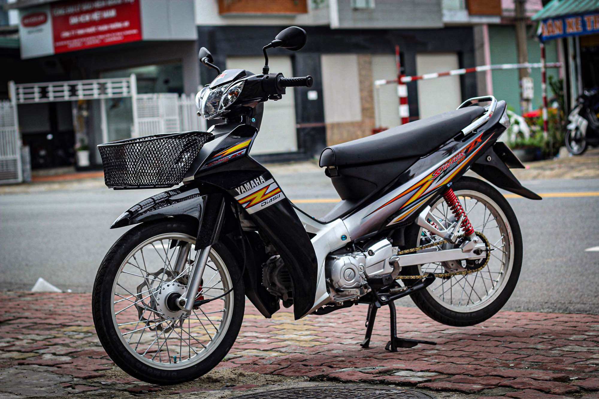 Tem sirius bạc đen tem chế