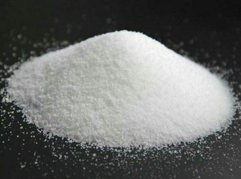 Phân ure bổ sung đạm cho cây trồng gói 1 ký