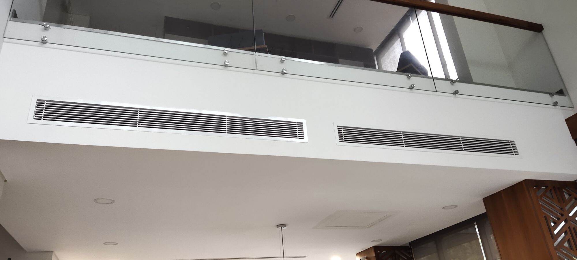 máy lạnh âm trần nối ống giod
