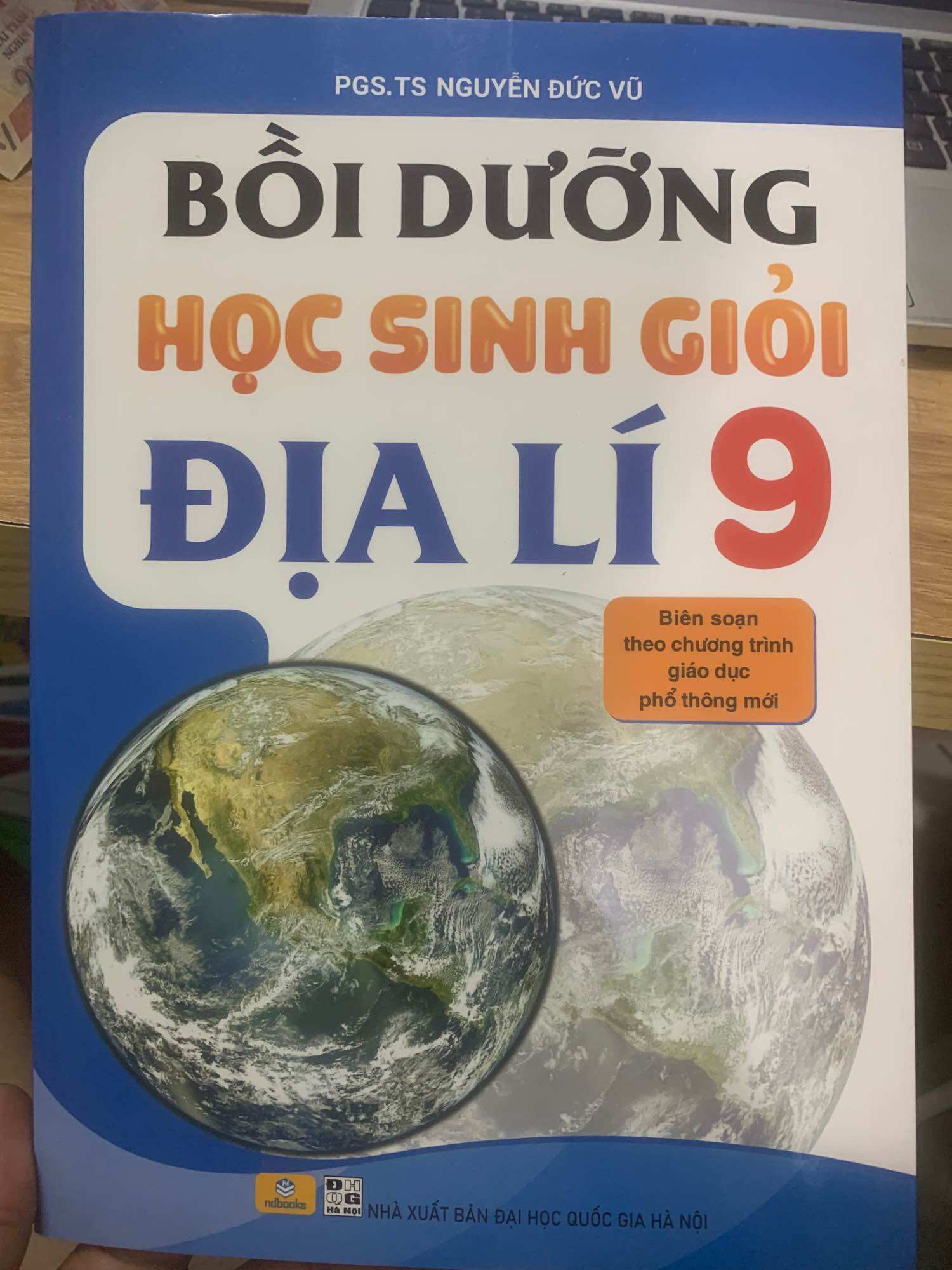 Sách - bồi dưỡng học sinh giỏi địa lí 9 - biên soạn theo chương trình gdpt mới