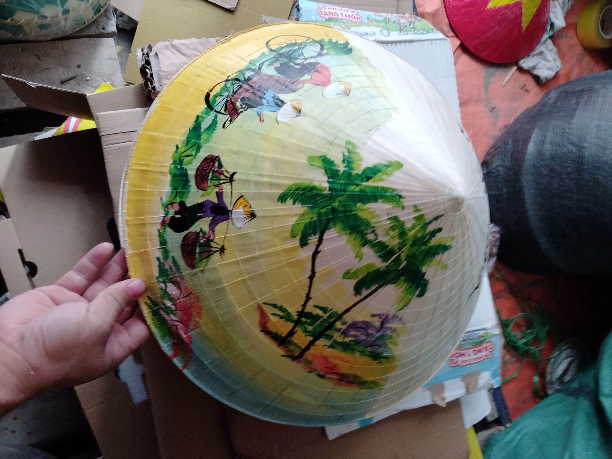 combo 2 nón lá vẽ tranh theo yêu cầu