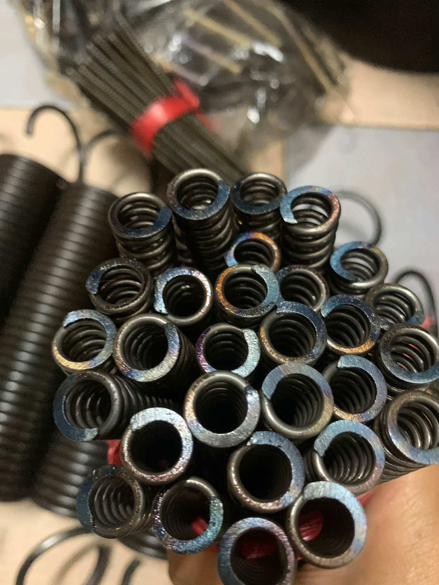 Lò xo nén phi 12(sợi 2mm dài 200mm)👍👍👍