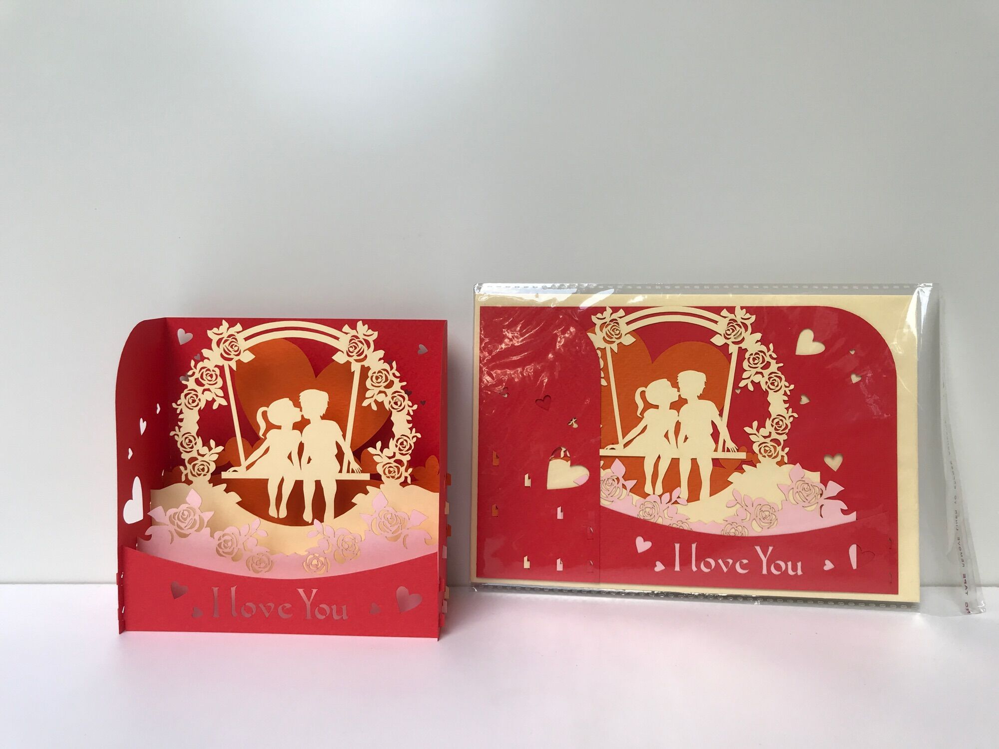 Hộp Tình Yêu 10 ( cổng hoa + xích đu ) - Love - Thiệp 3D
