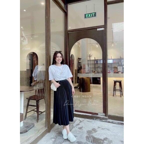 Chân váy xếp ly dáng dài