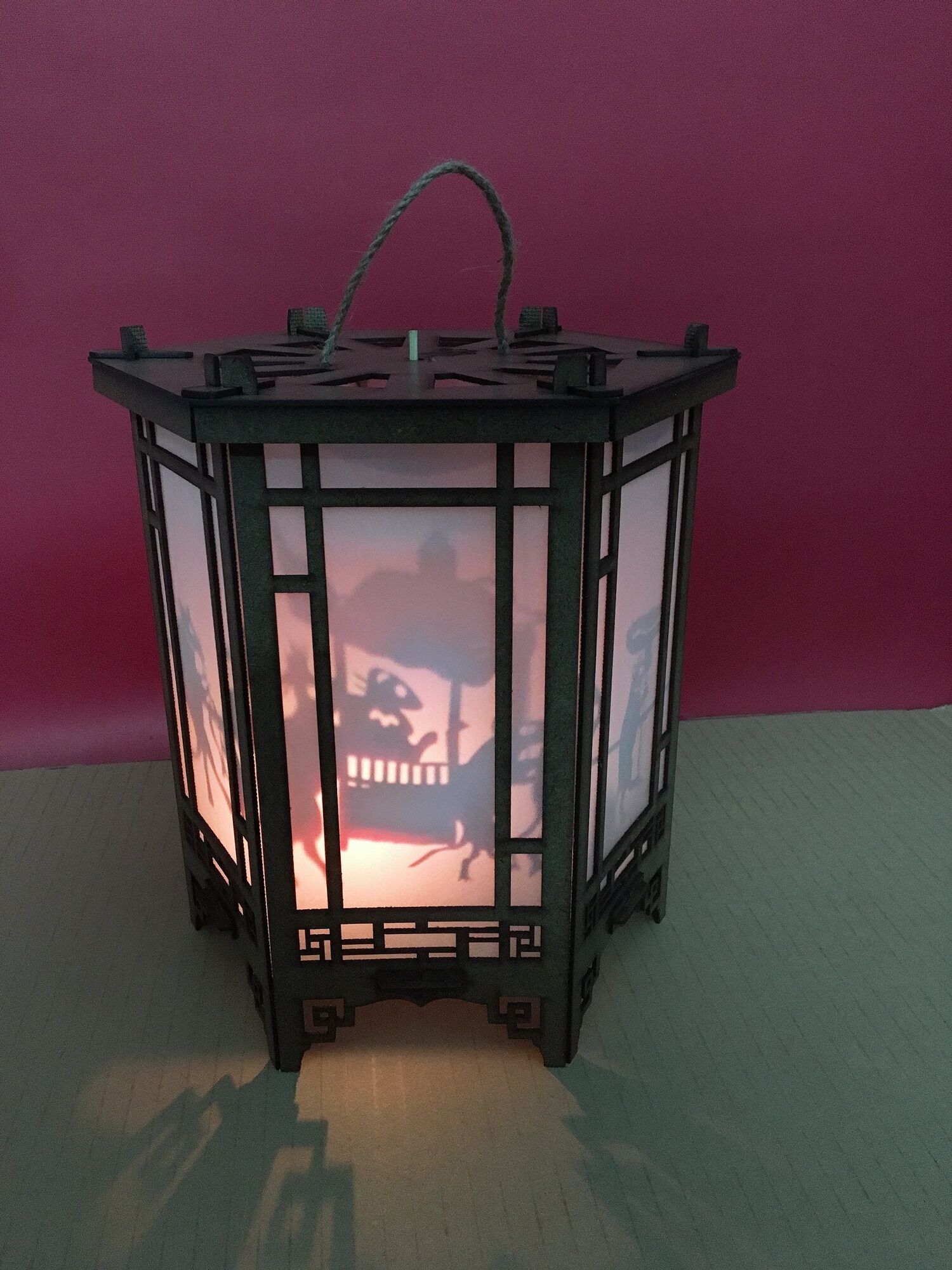 [HCM]Lồng đèn kéo quân gỗ 24cm