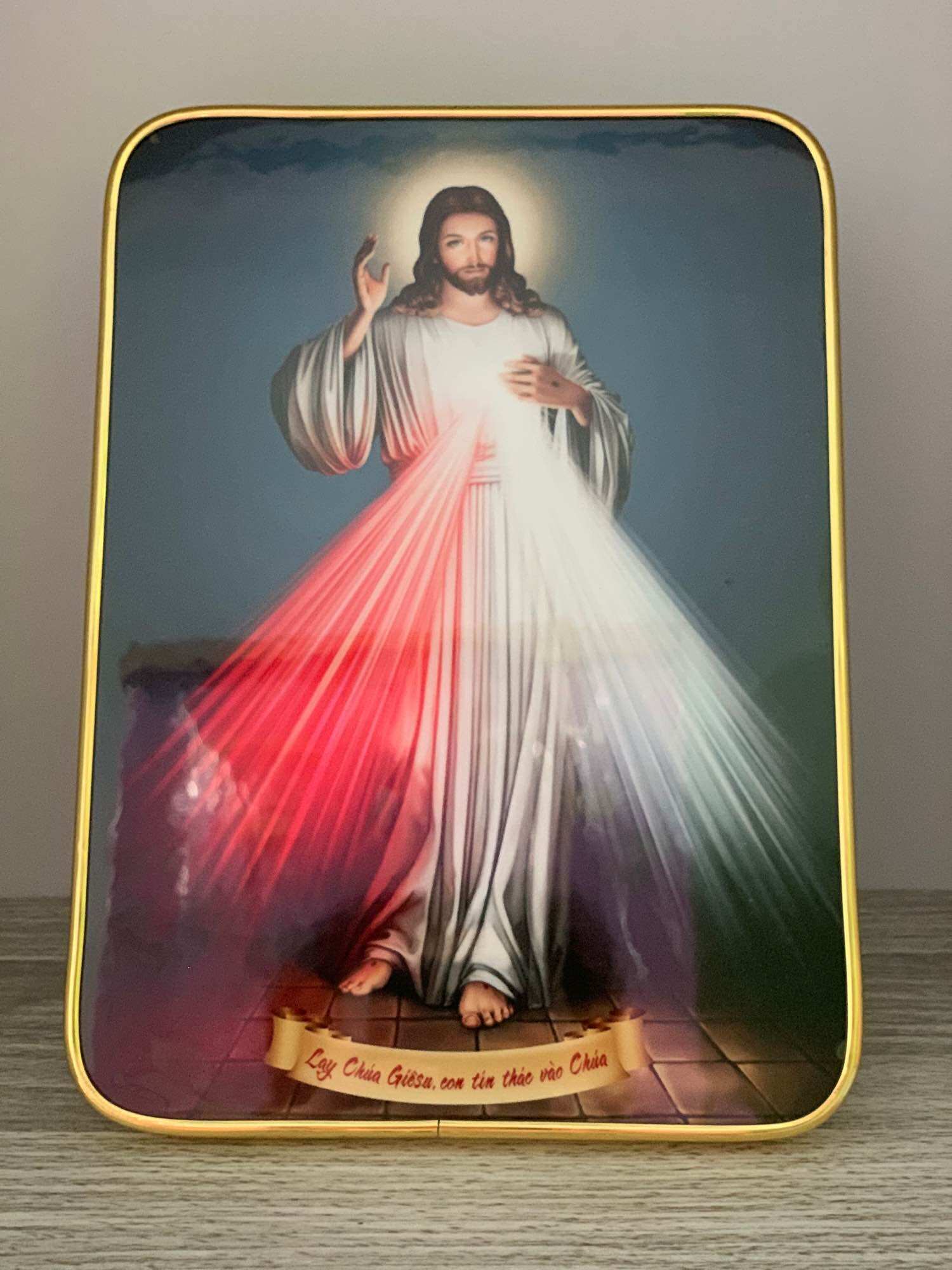 Khung Ảnh Công Giáo Để Bàn 15x21cm.