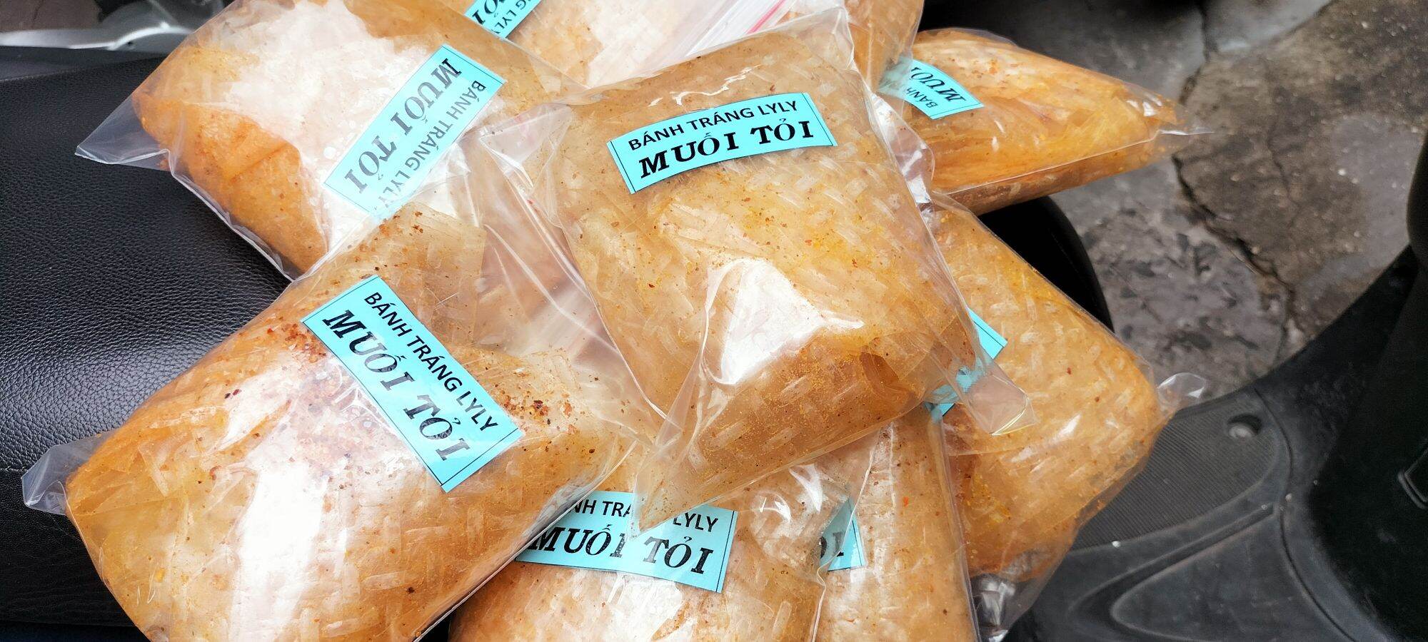(THƠM NGON -ĐẬM VỊ) BÁNH TRÁNG MUỐI TỎI CAY