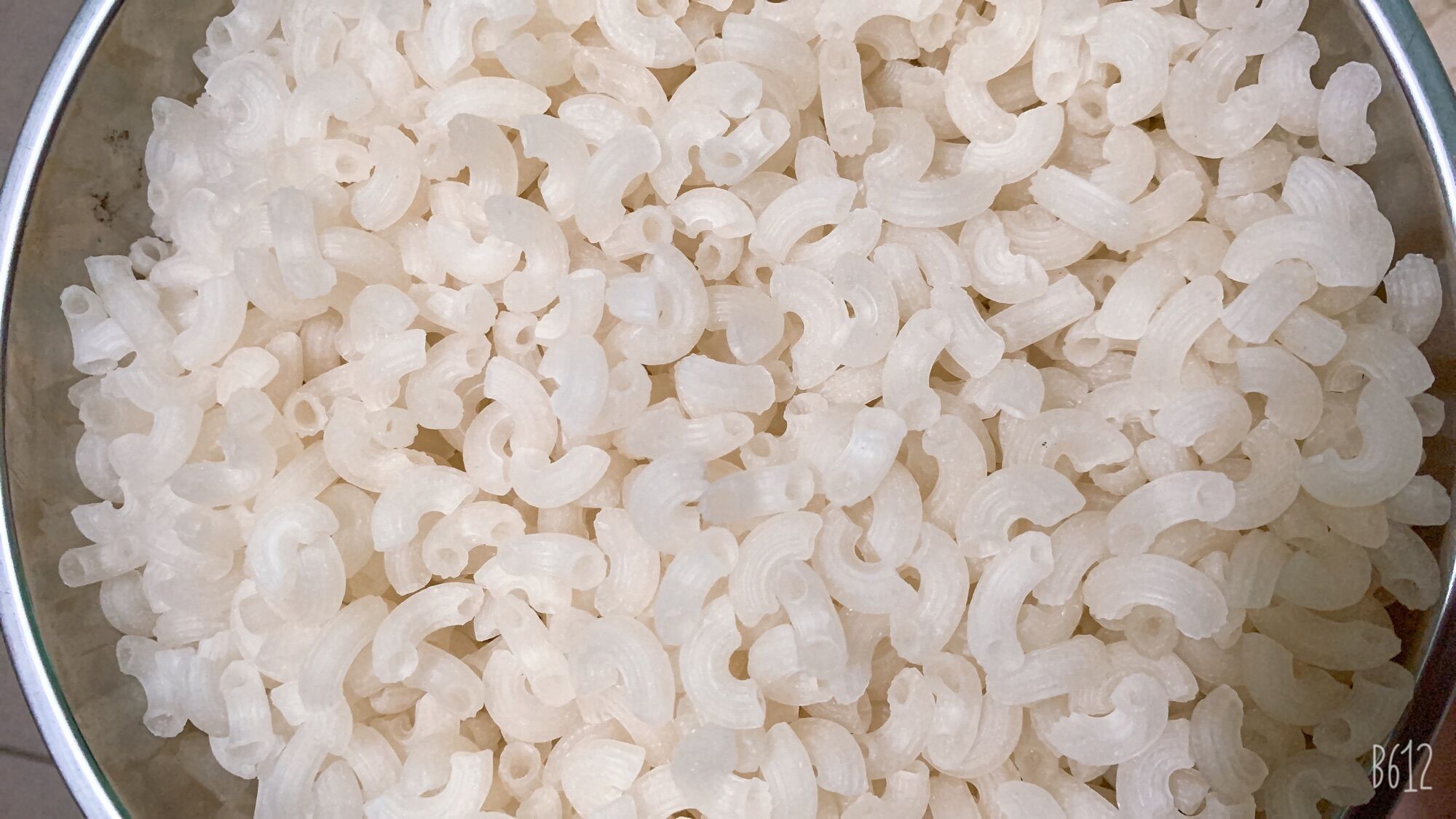 NUI NHỎ TRẮNG Dai- Bịch 1kí