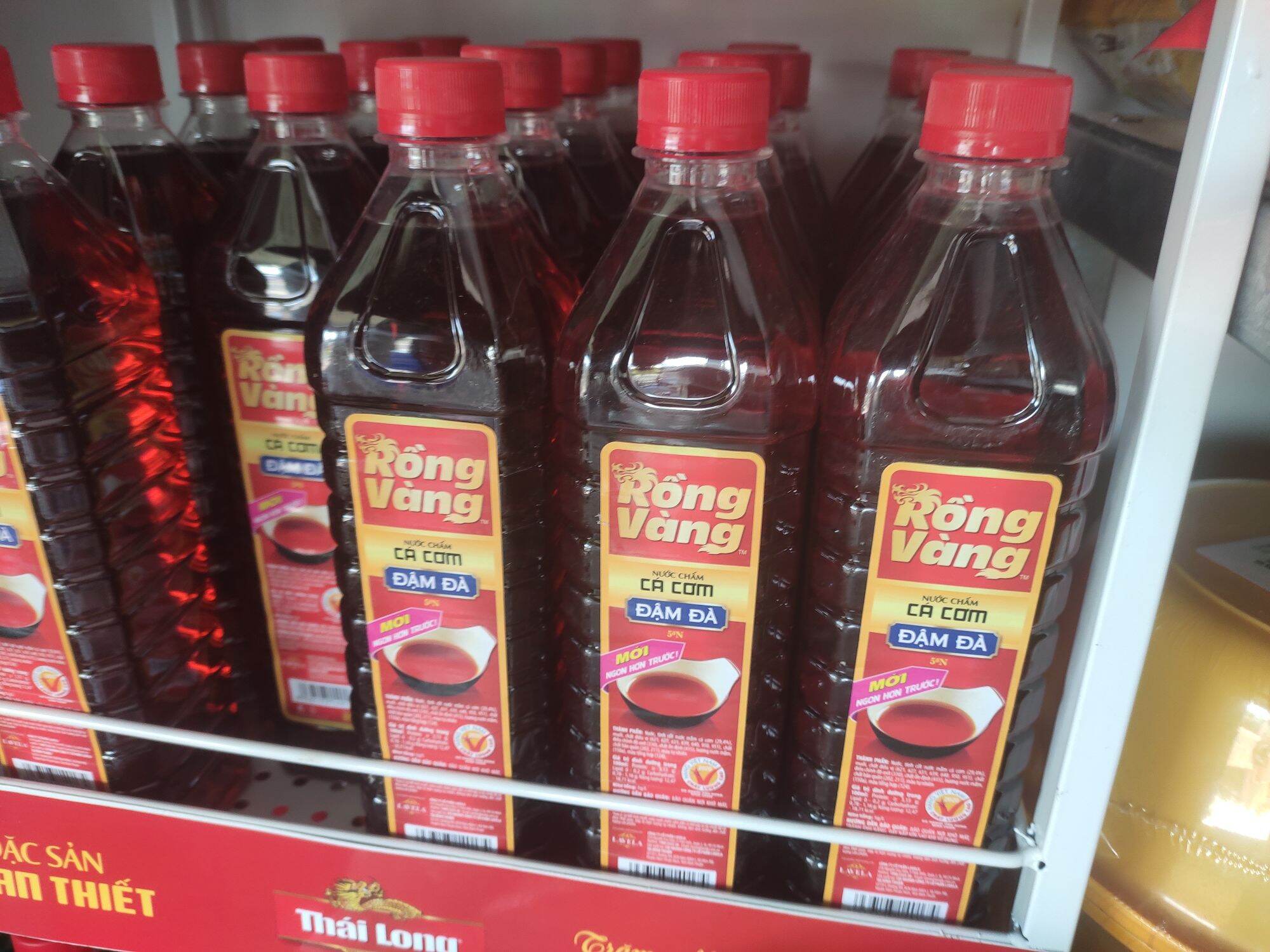 Nước Mắm Rồng Vàng 800g phan thiết Đậm Đặc ( Combos 10Chai 280k )