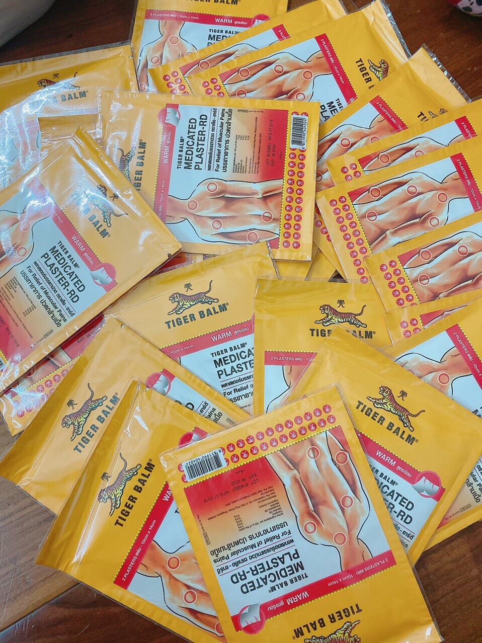 Cao dán Tiger balm Thailan