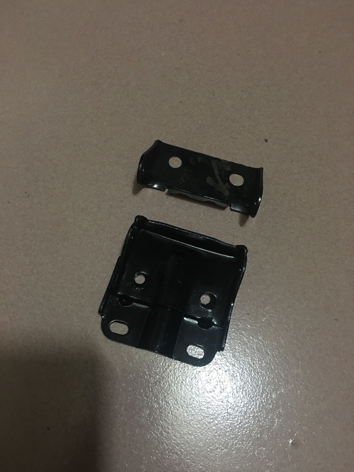 Bản lề yên chaly các đời xe chaly