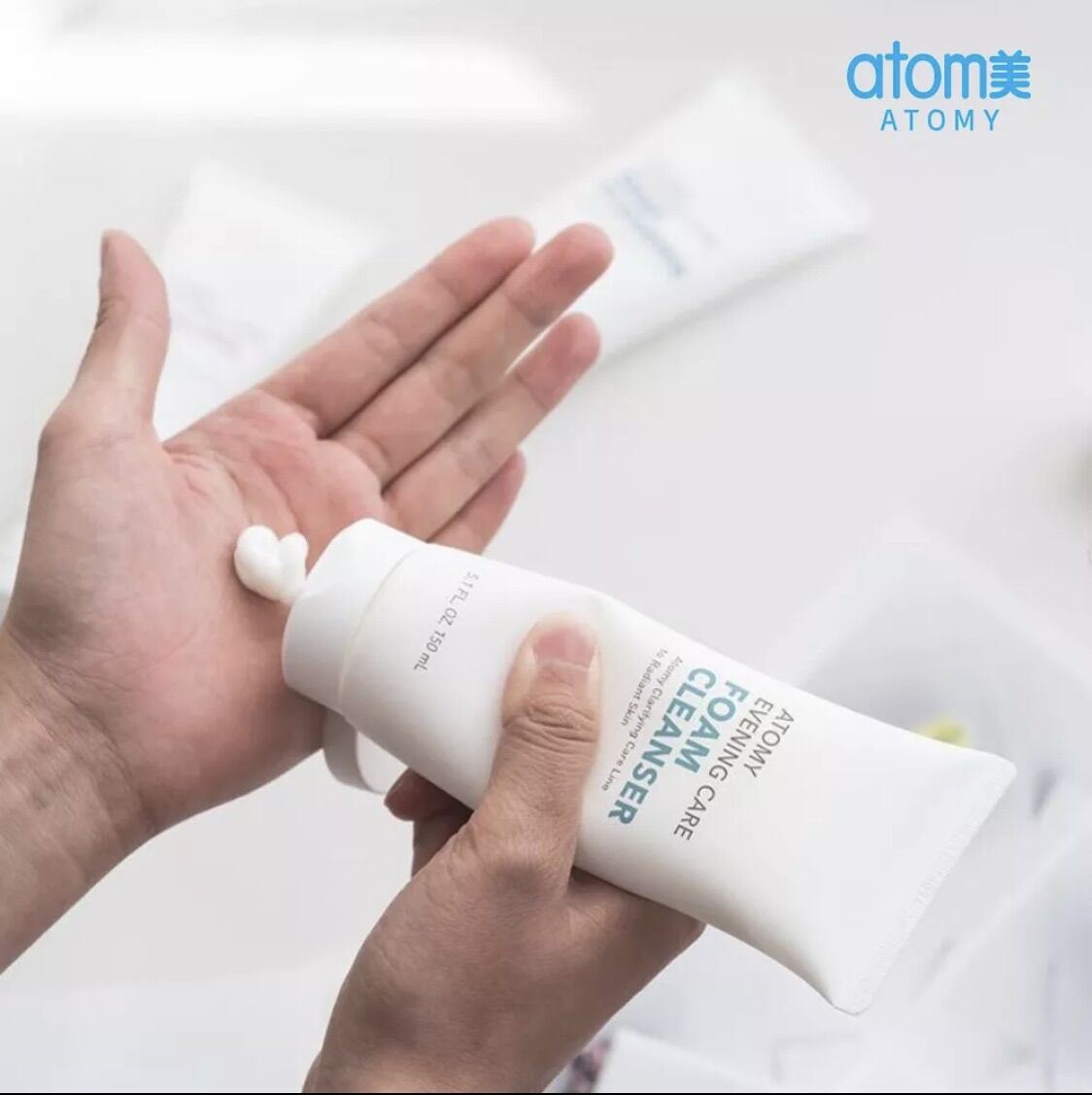 Sửa rửa mặt Atomy Foam Cleanser