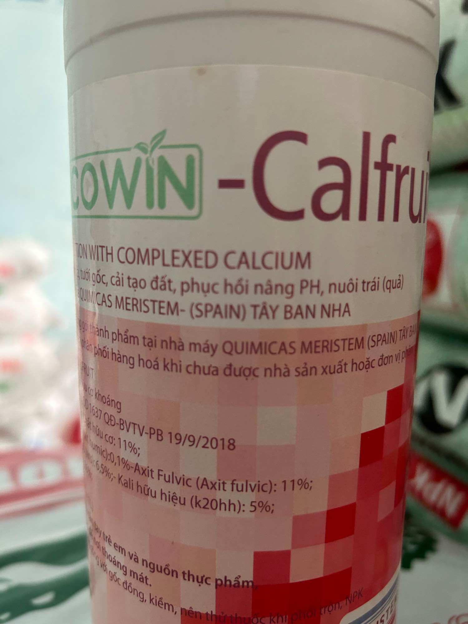 Phân bón lá canxi hữu cơ tăng sức đề kháng cho cây,nuôi trái Calfruit 1 lít