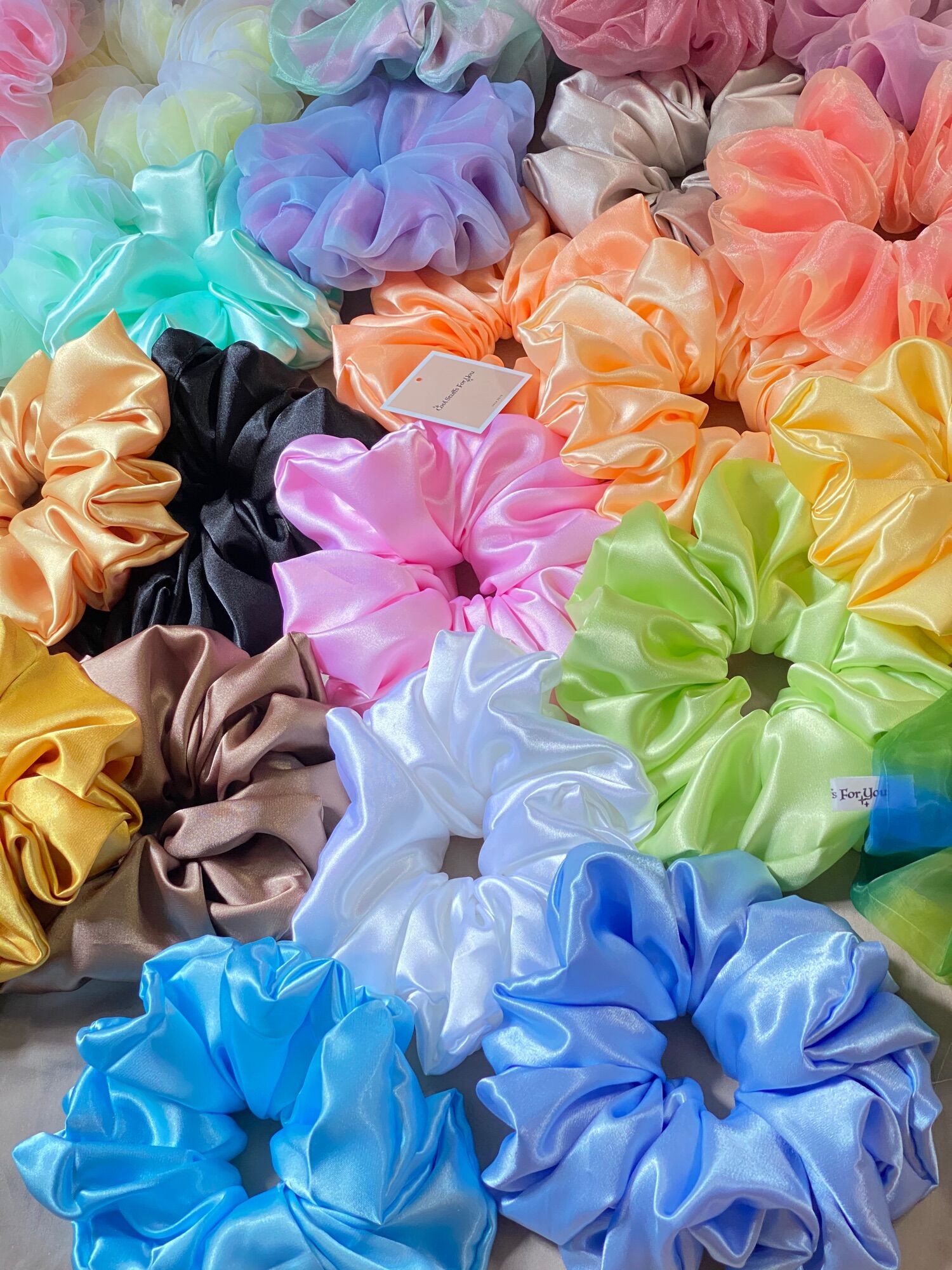 Buộc Tóc Scrunchies Lụa Mịn Bigsize Siêu To {Bảng Màu Lụa Bigsize}
